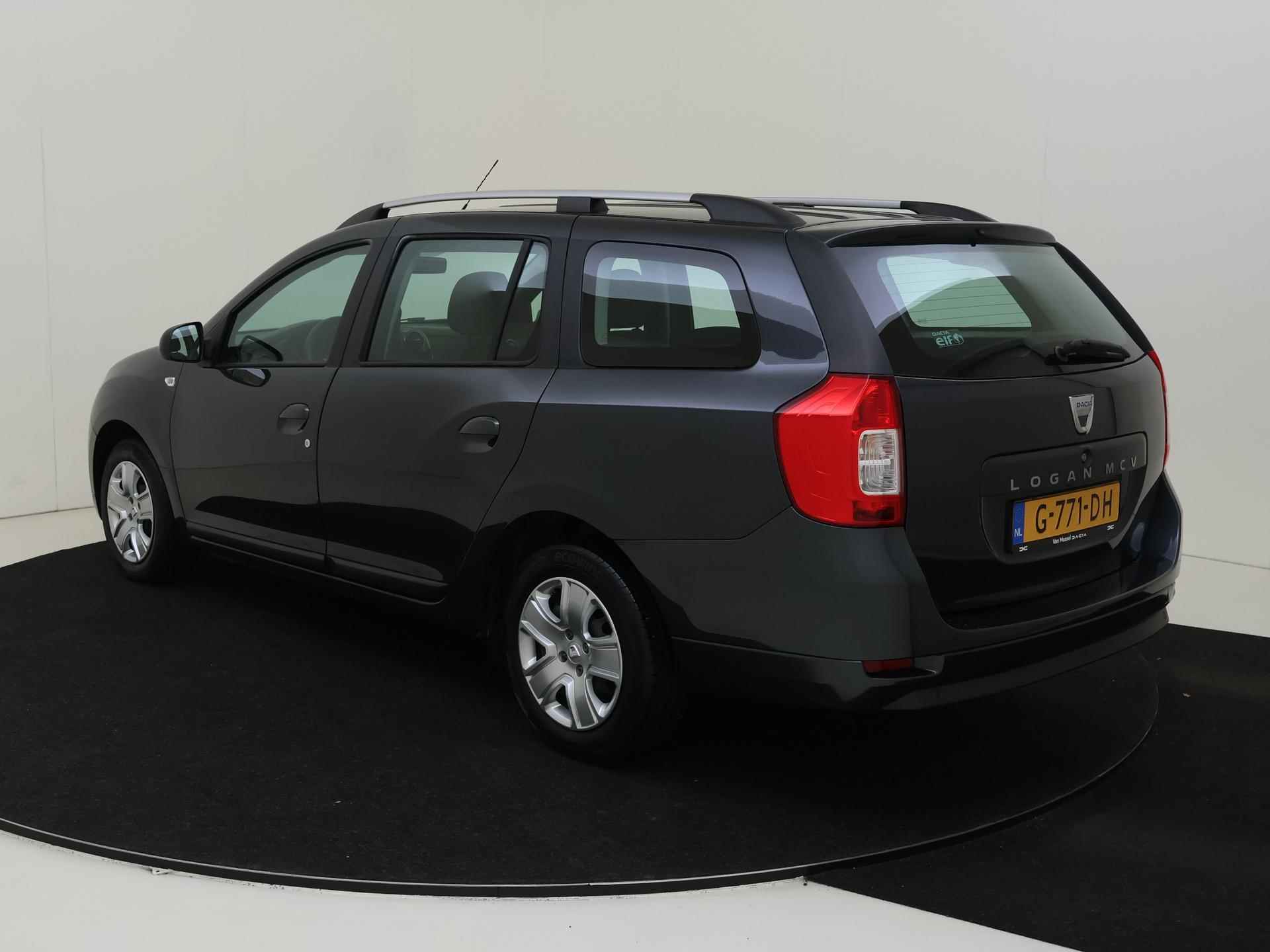 Dacia Logan MCV 0.9 - 90PK TCe Laureate | Navigatie | Airco | Parkeersensoren | Licht & Regen Sensor | LED Dagrijverlichting | Electrische Ramen | Centrale Deurvergrendeling | - 7/25