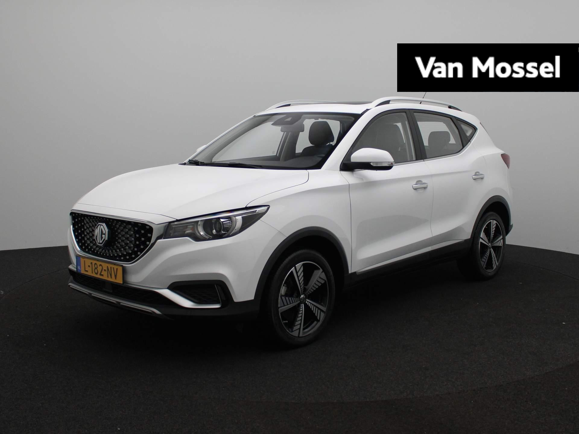 MG ZS EV Luxury 45 kWh | PANORAMADAK | LEDER | ACHTERUITRIJCAMERA | PARKEERSENSOREN | ADAPTIVE CRUISE CONTROL | LANE ASSIST | STOELVERWARMING | AIRCO |