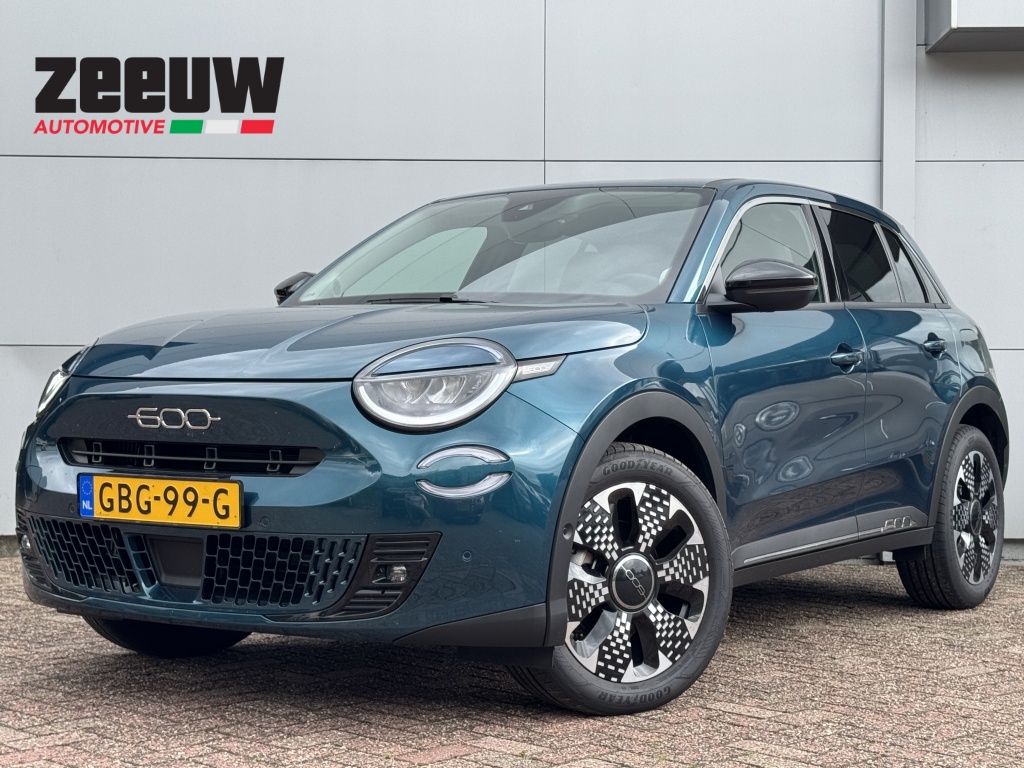 Fiat 600 1.2 Hybrid La Prima | Boek nu uw proefrit