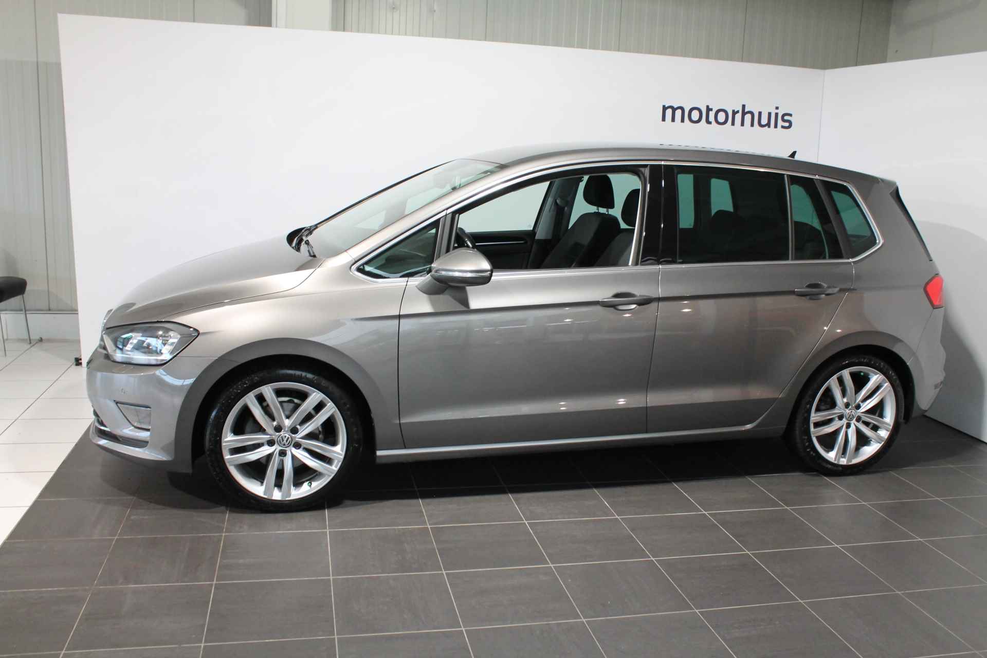 VOLKSWAGEN Golf Sportsvan 1.4 TSI 150pk DSG Automaat Highline - 2/21