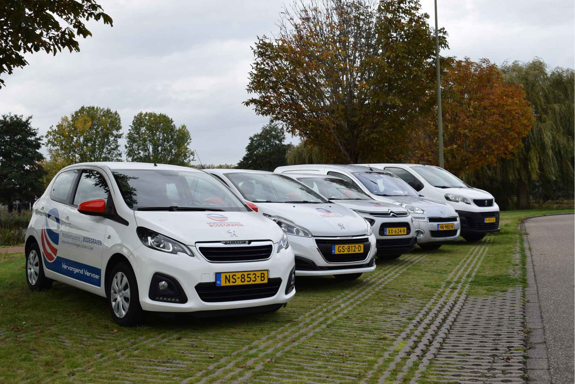 Peugeot 108 1.0 e-VTi Allure | Automaat | Navi | Climate Control | Keyless Entry - 39/42