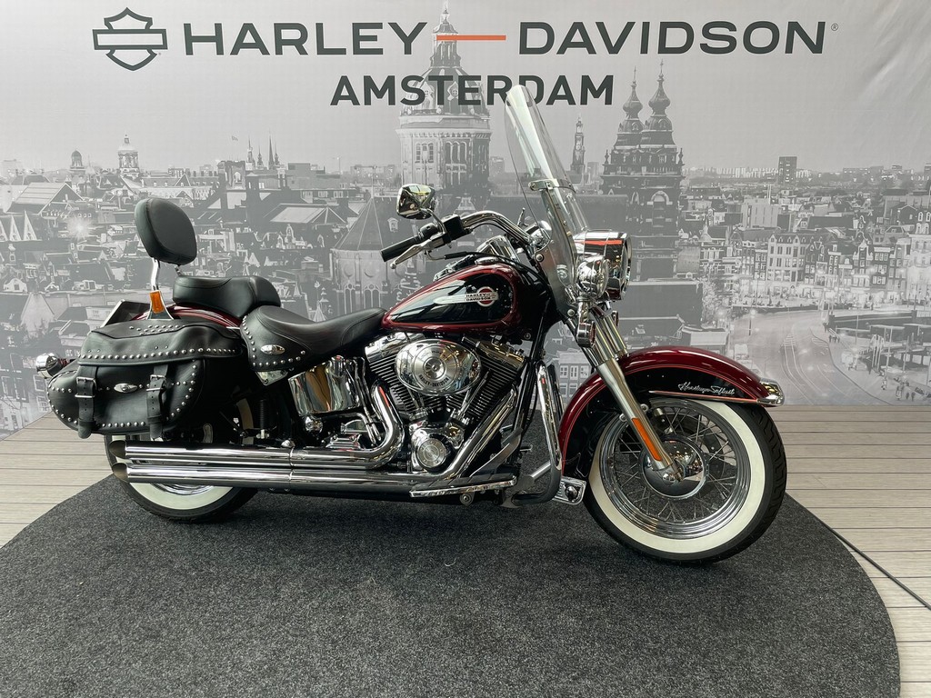 Harley-Davidson FLSTC Heritage Classic