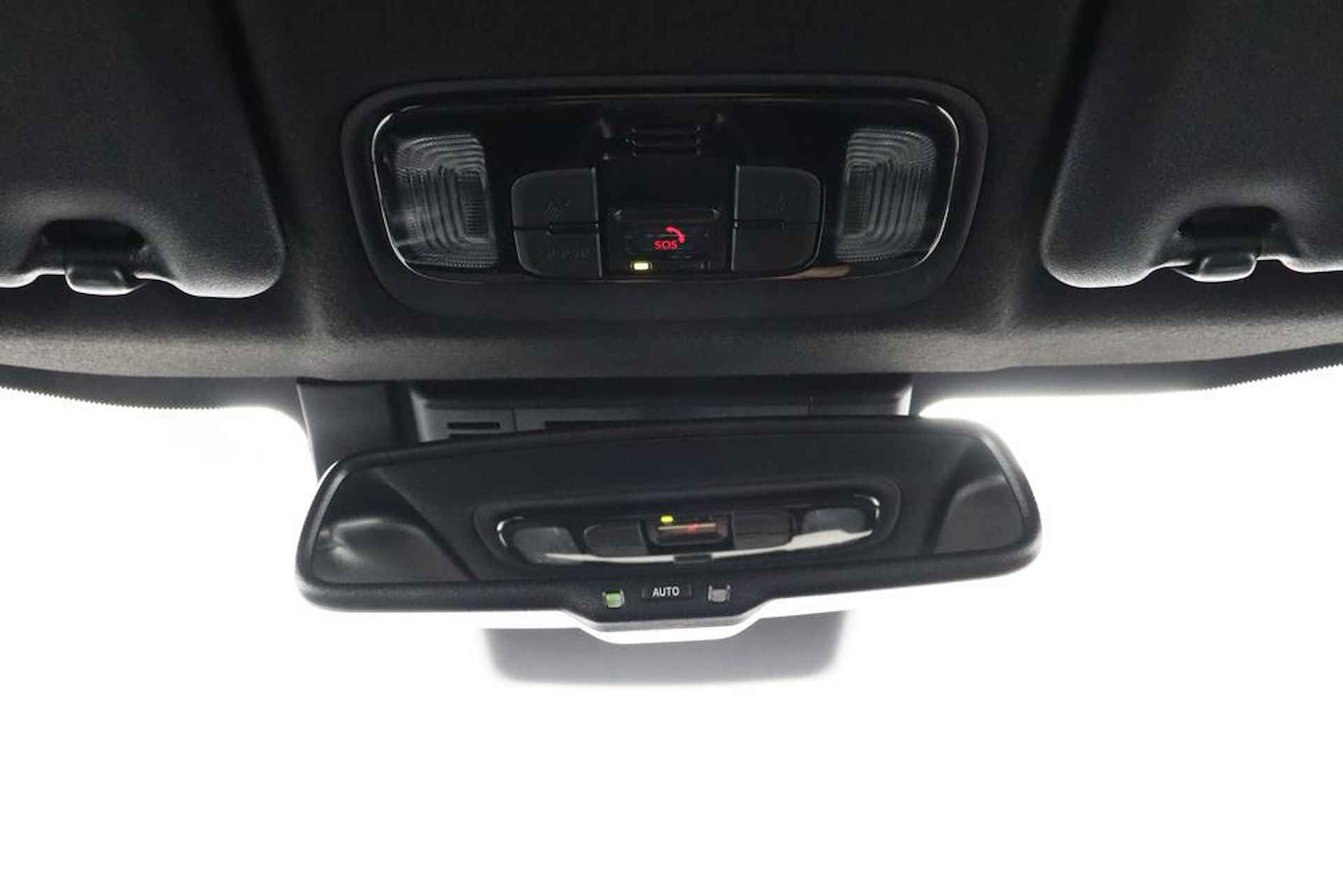 Toyota Yaris 1.5 Hybrid Launch Edition | Navigatie | Stoel / Stuurverwarming | Parkeersensoren | Leer | JBL Audio | - 32/54