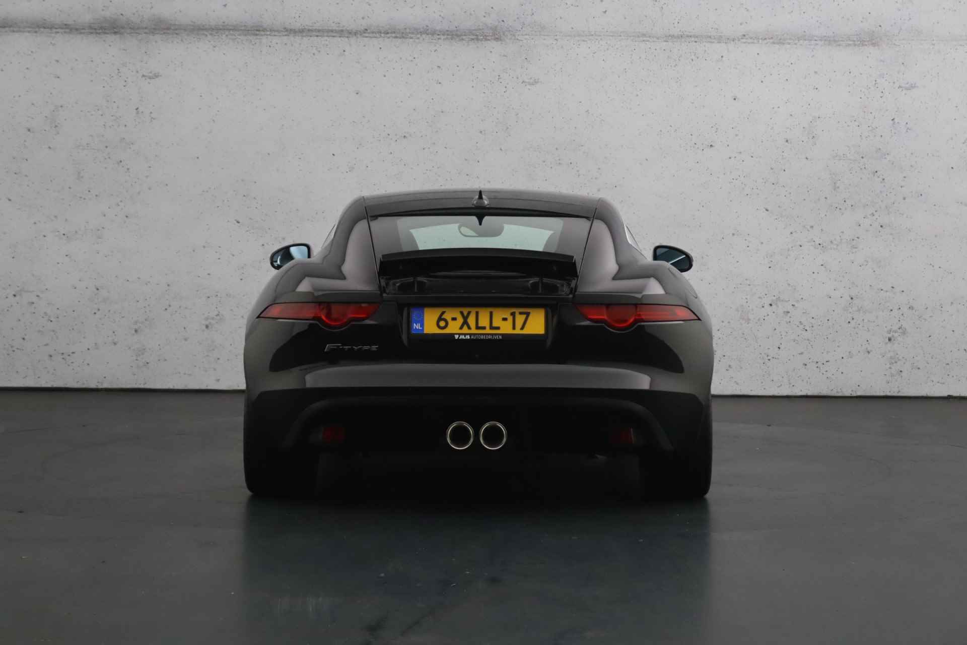 Jaguar F-Type 3.0 V6 Coupé | 340 PK | Origineel Nederlands | Panoramadak | Camera | Parkeersensoren | Navigatie systeem - 11/26