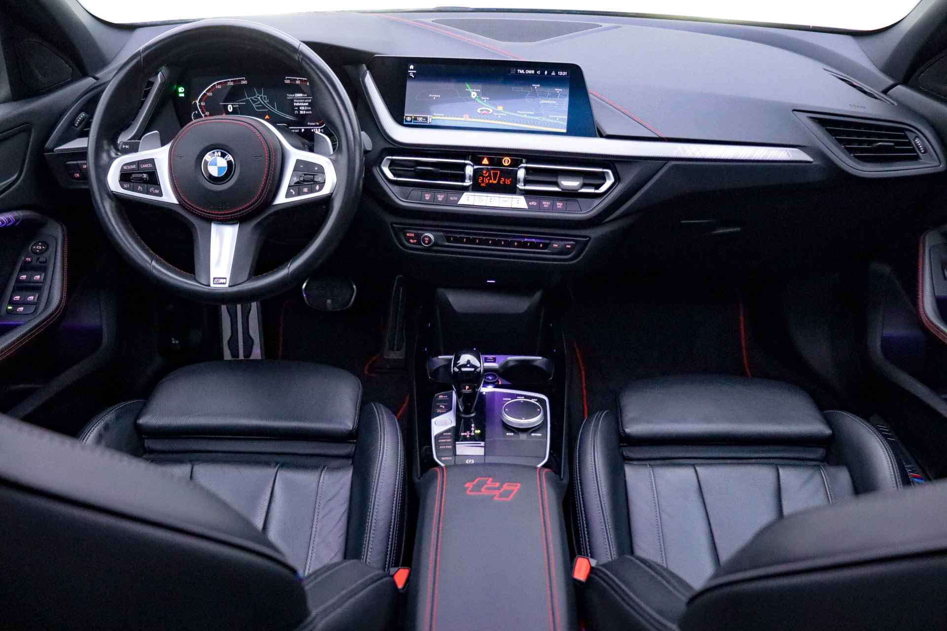 BMW 1-serie 128TiA M-SPORT High Executive PANO/FULL LED/CAMERA/CARPLAY/HIFI/LEDER/SPORTSTOELEN/DAB+/BLINDSPOT/LMV 19'' - 18/30