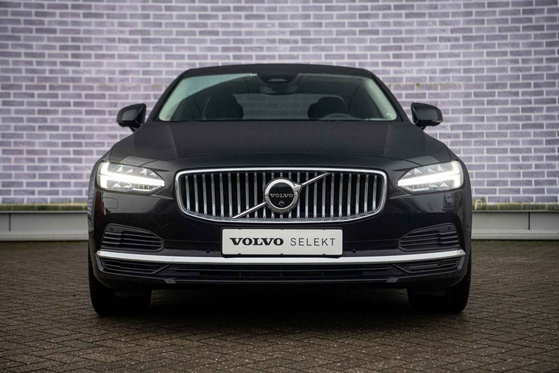 Volvo S90 2.0 T8 AWD Plus Bright | Schuif Kantel Dak | Trekhaak | 360 Camera | FULL LED Koplampen | Keyless Entry | - 10/35