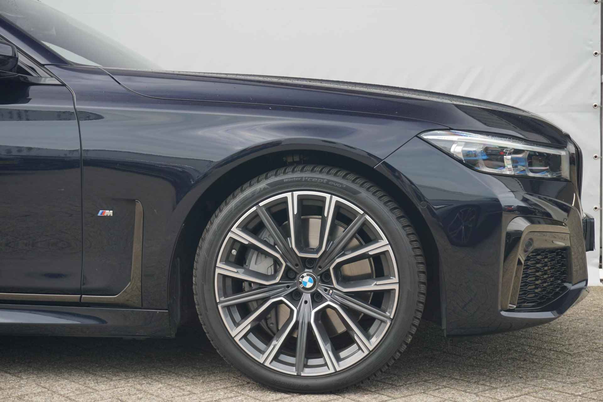 BMW 7 Serie Sedan 745e M Sportpakket High Executive 20'' / Active Steering / Soft Close / Alcantara Hemelbekleding / Stoelventilatie - 4/32