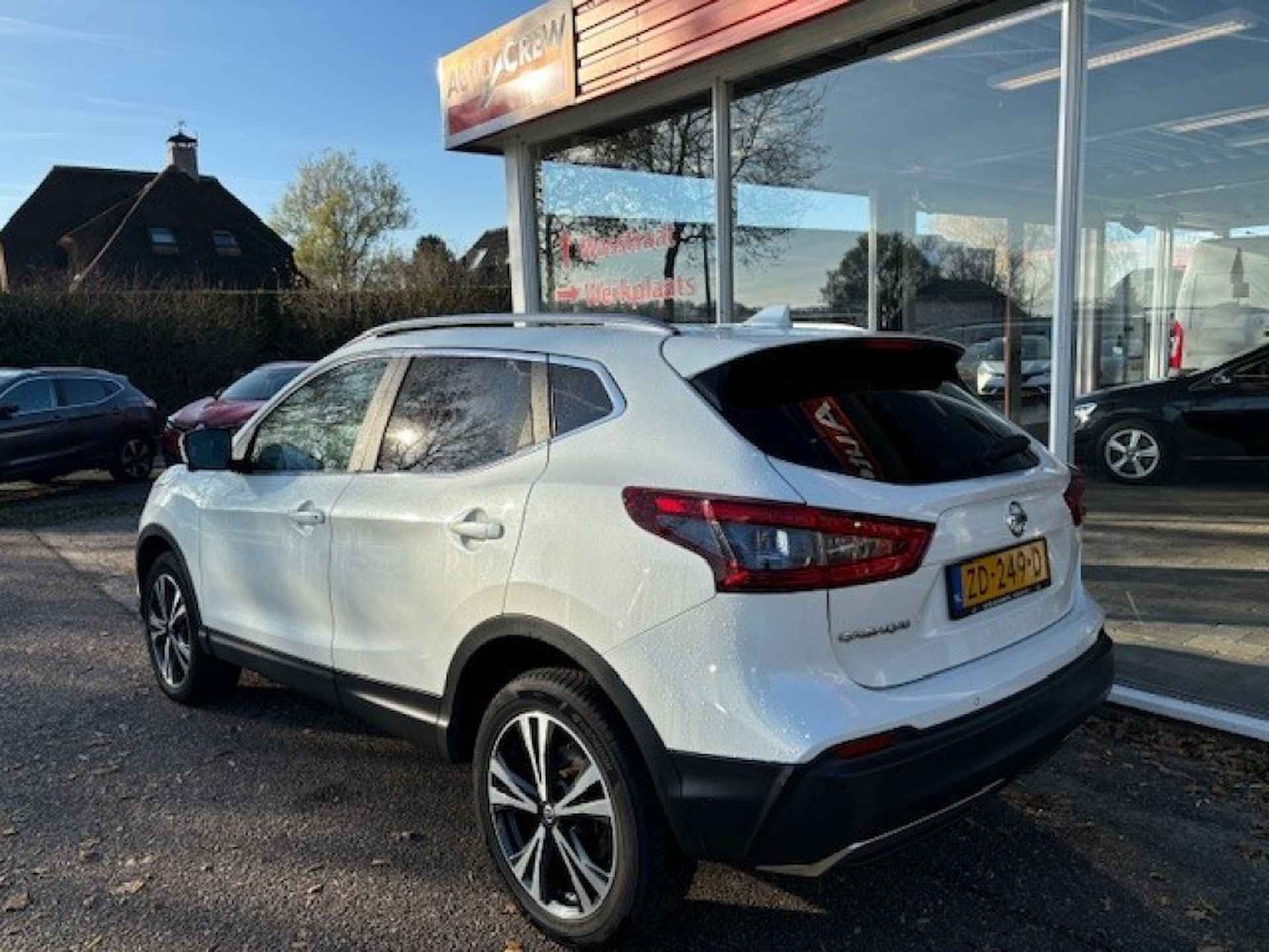 NISSAN Qashqai 1.6 Tekna, 163 PK, Navi, Clima, Panodak, 1500 kilo trekken! - 3/37