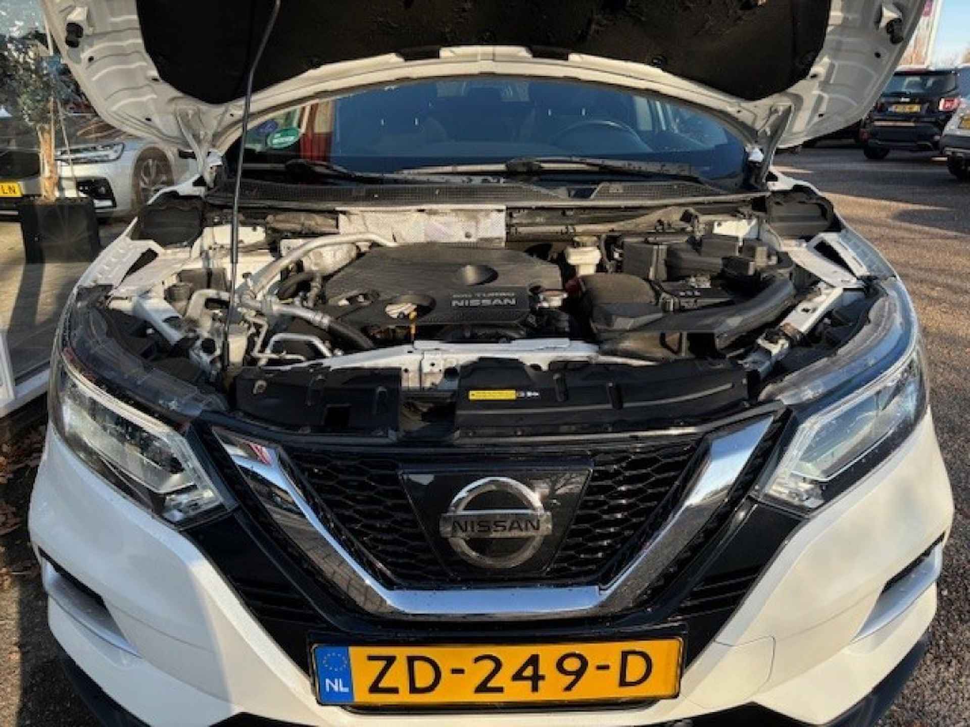 NISSAN Qashqai 1.6 Tekna, 163 PK, Navi, Clima, Panodak, 1500 kilo trekken! - 35/37