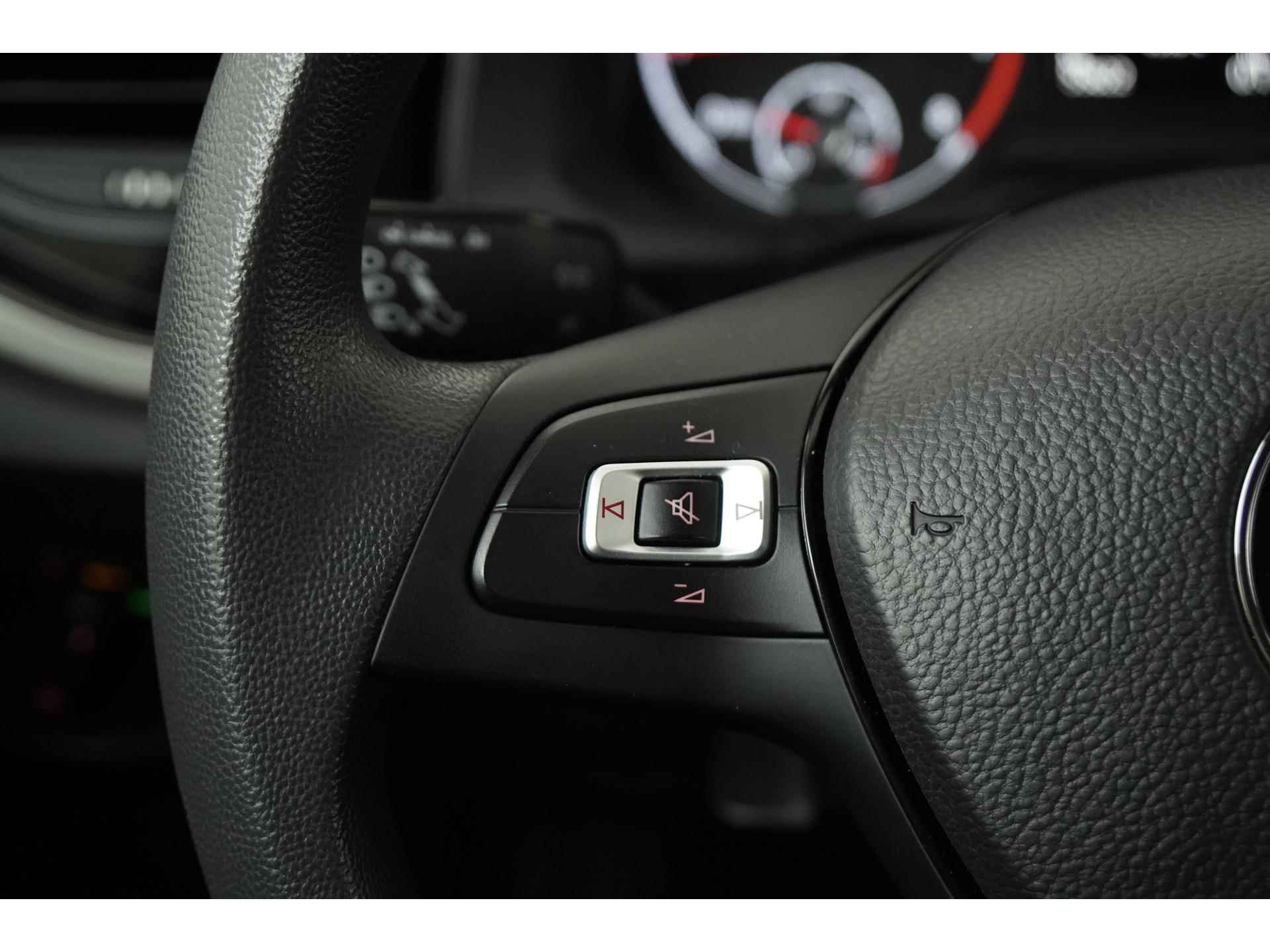 Volkswagen Polo 1.0 TSI Comfortline DSG | Navigatie | App-Connect | Stoelverwarming | Zondag Open! - 8/39