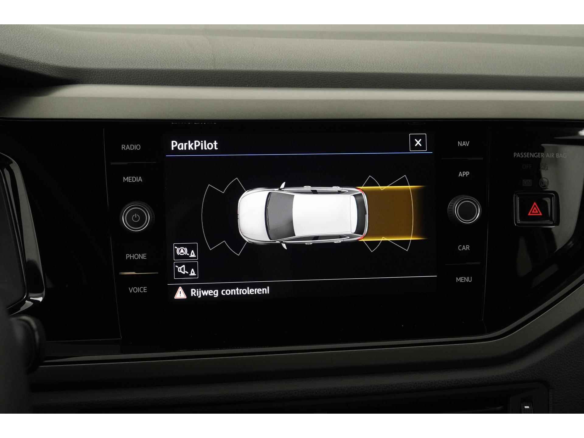 Volkswagen Polo 1.0 TSI Comfortline DSG | Navigatie | App-Connect | Stoelverwarming | Zondag Open! - 18/39