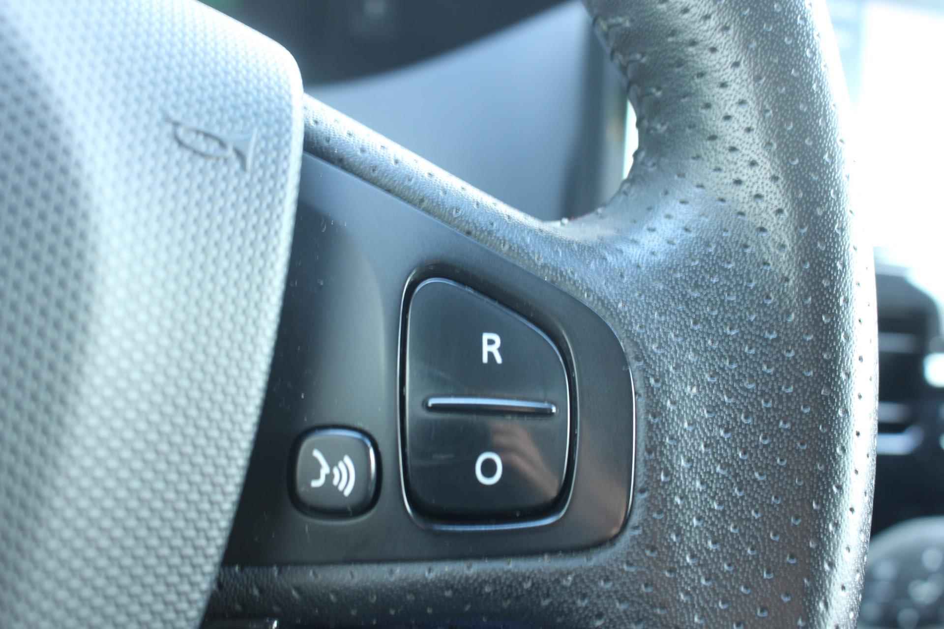 Renault ZOE R90 Intens 41 kWh 92Pk (ex Accu) | Navigatie | Climate Control | Parkeersensoren + Camera | Lichtmetalen Velgen | Cruise Control | Keyless Entry | Privacy Glass | - 14/27