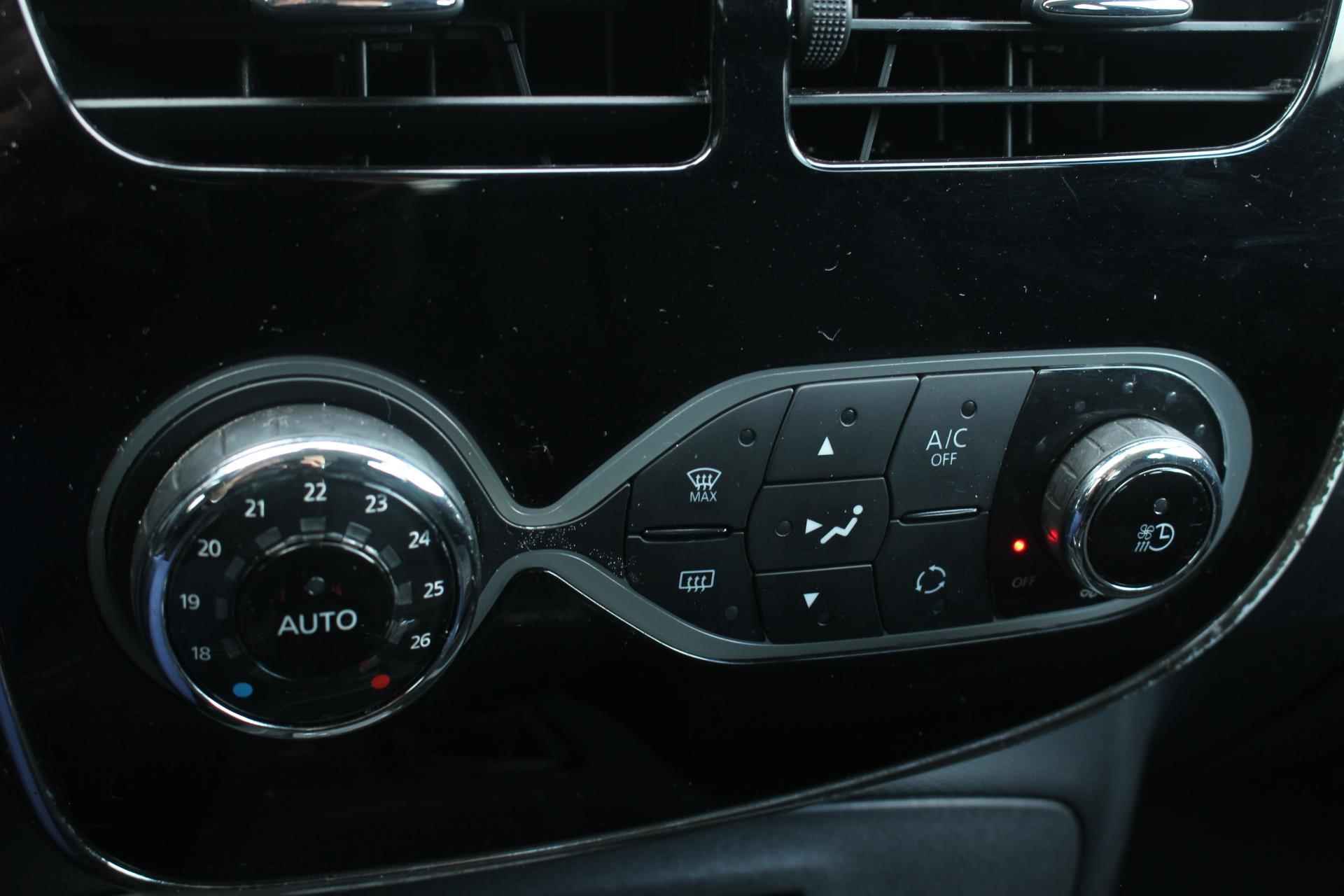 Renault ZOE R90 Intens 41 kWh 92Pk (ex Accu) | Navigatie | Climate Control | Parkeersensoren + Camera | Lichtmetalen Velgen | Cruise Control | Keyless Entry | Privacy Glass | - 22/27
