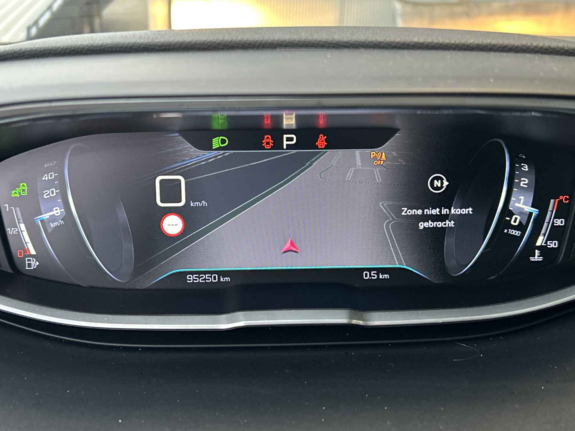 Peugeot 5008 1.6 e-THP Blue Lease Premium | Lederen bekleding | Camera | Parkeersensoren | Apple carplay - 6/10