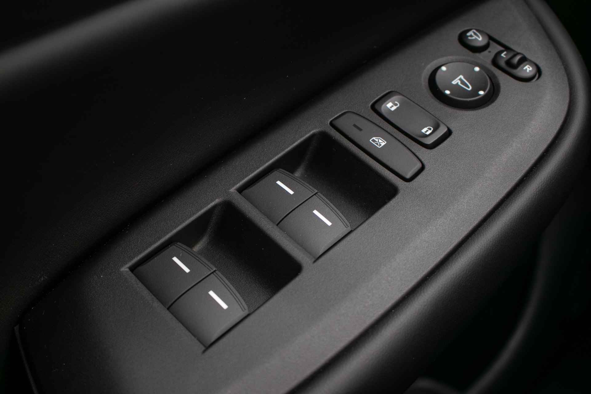 Honda Jazz 1.5 e:HEV Advance Crosstar - All-in rijklrprs | Honda Sensing | Navi | Camera | - 36/40