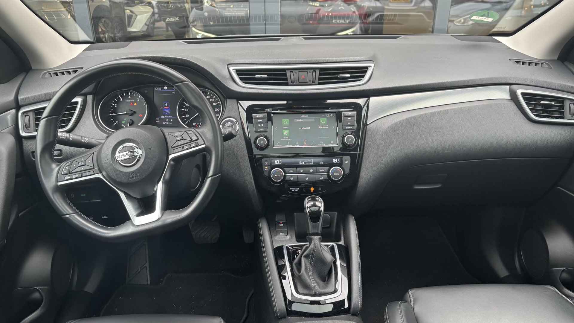 Nissan Qashqai 1.3 DIG-T Premium Edition | LEDER | 19'' LICHTMETALEN VELGEN | PANODAK | PDC V+A | 360° Camera | - 4/29