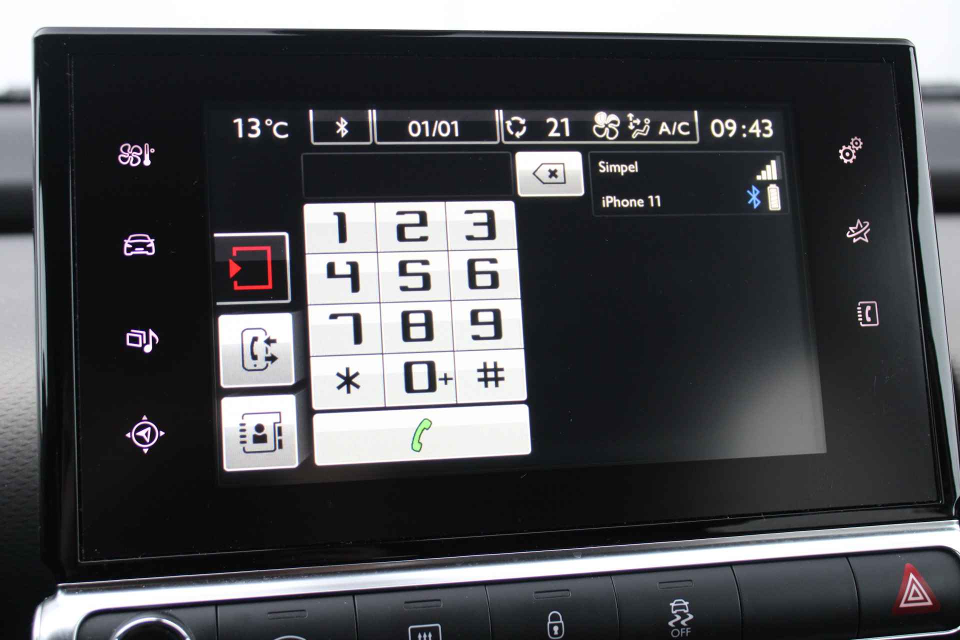 Citroën C4 Cactus 1.2 e-VTi Shine Automaat Navigatie, Achteruitrijcamera, Cruise Control, Parkeersensoren Achter, Airco Automatisch - 28/40