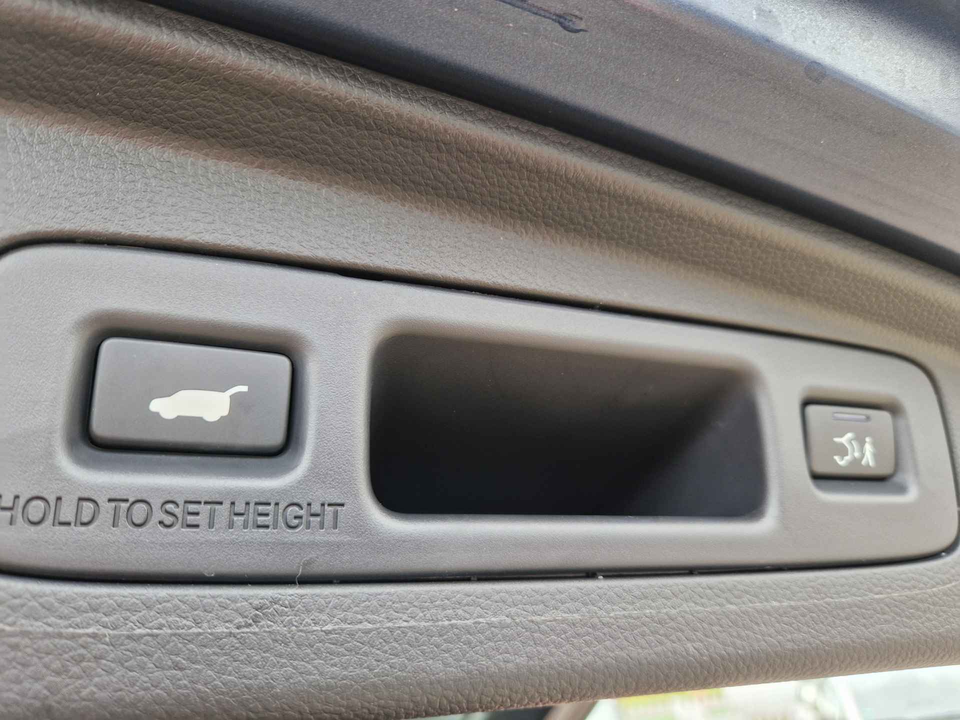 Honda CR-V 2.0 e:HEV AWD Advance Parkeersensoren V+A, Dodehoek detectie, Head-up display , All-in Rijklaarprijs - 7/35