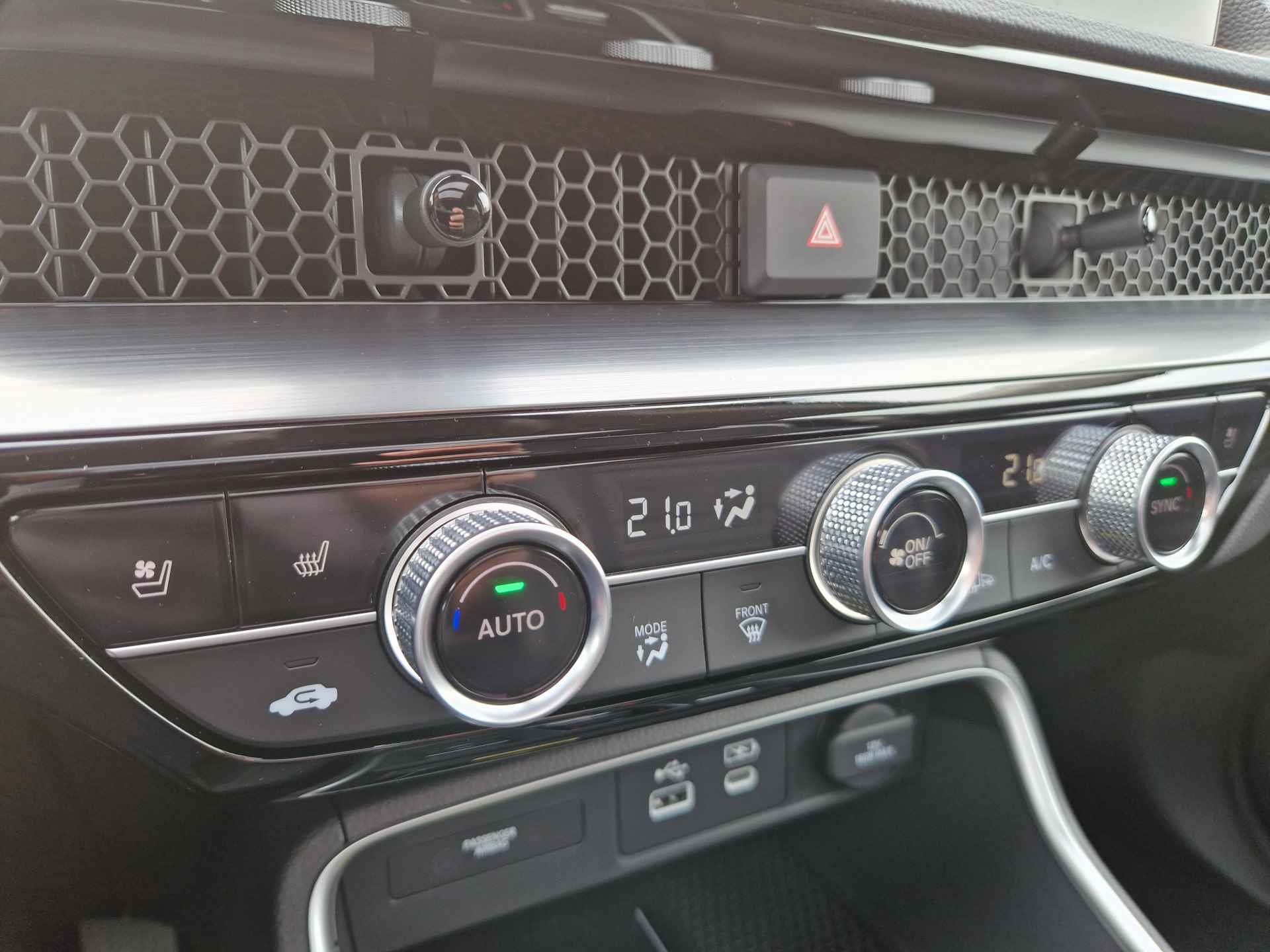 Honda CR-V 2.0 e:HEV AWD Advance Parkeersensoren V+A, Dodehoek detectie, Head-up display , All-in Rijklaarprijs - 21/35