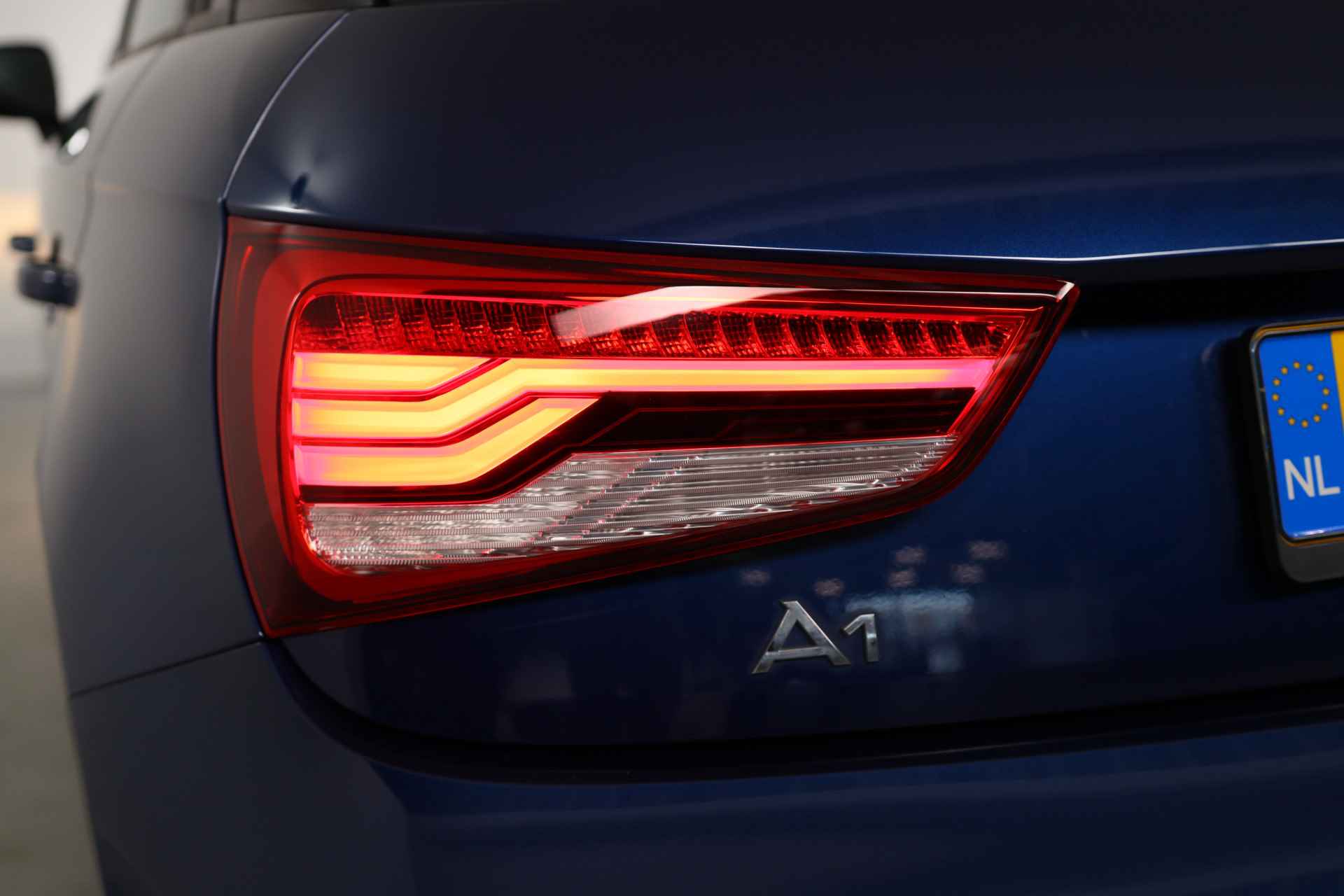 Audi A1 Sportback 1.0 TFSI Pro Line | Lichtmetalen Velgen | Airco | Cruise Control | Parkeersensoren - 19/31