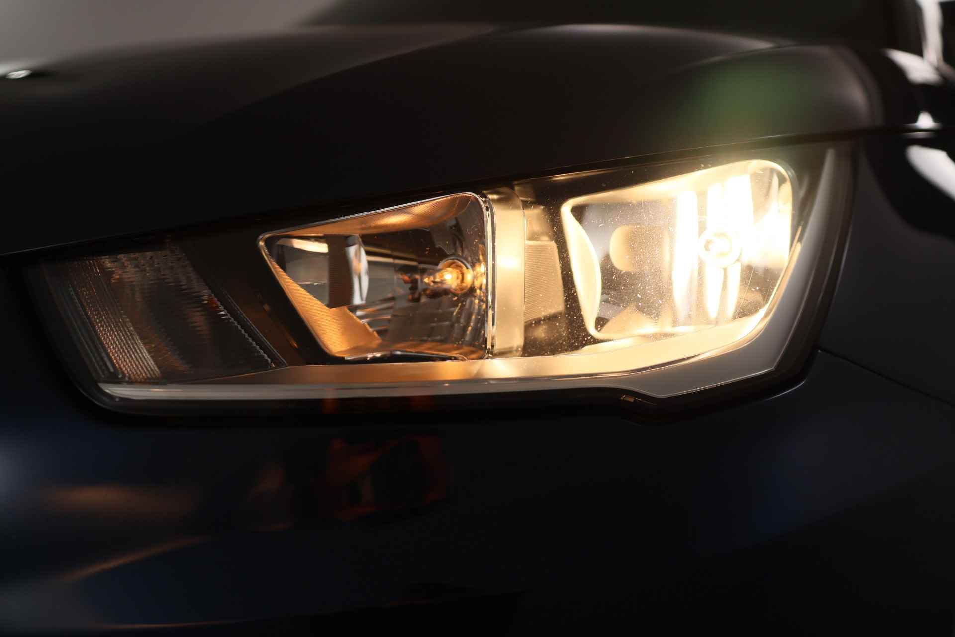 Audi A1 Sportback 1.0 TFSI Pro Line | Lichtmetalen Velgen | Airco | Cruise Control | Parkeersensoren - 25/31