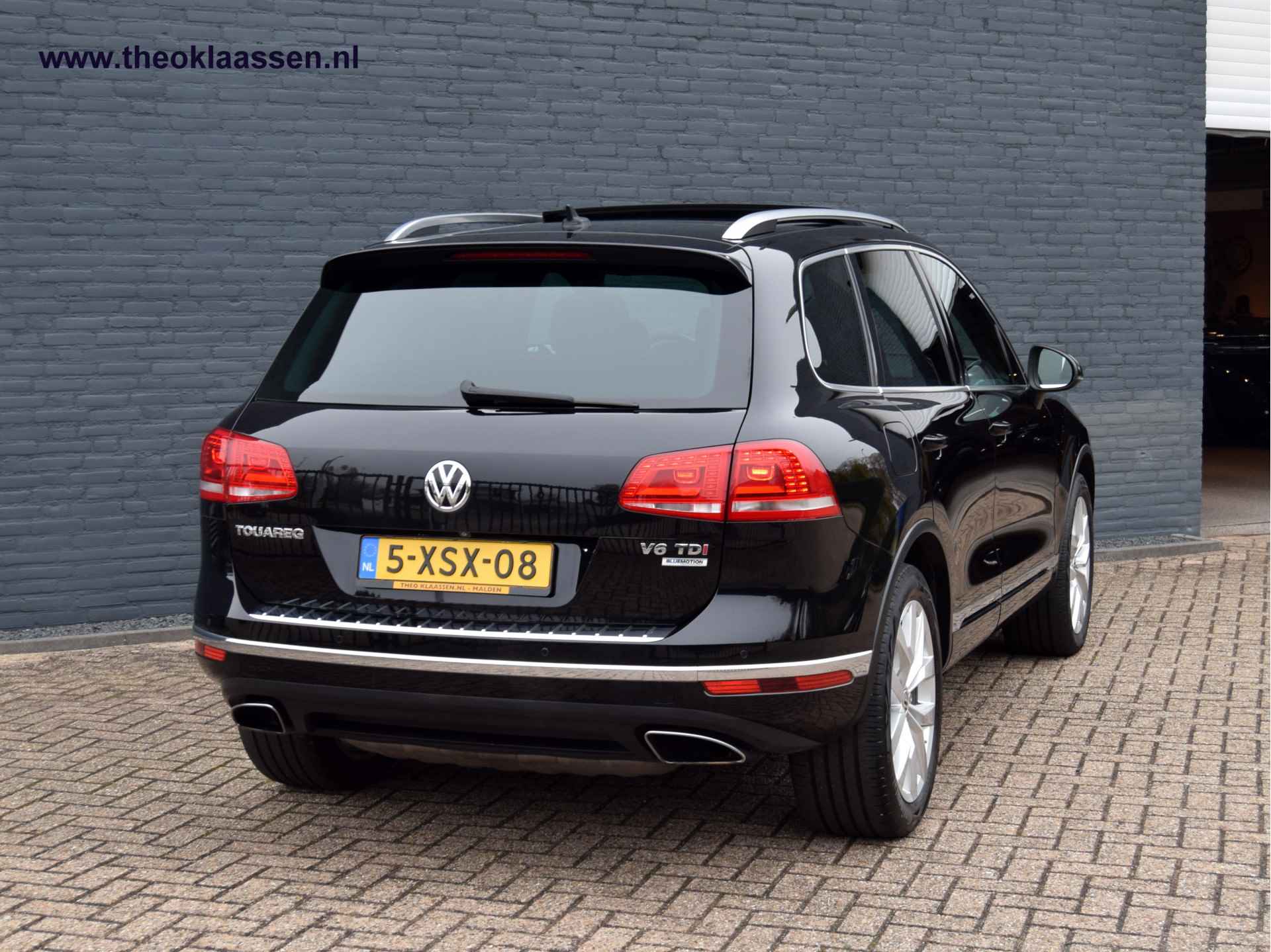 Volkswagen Touareg 3.0 TDI Highline Luchtvering 1e eigenaar dealer onderhouden NAP - 6/58