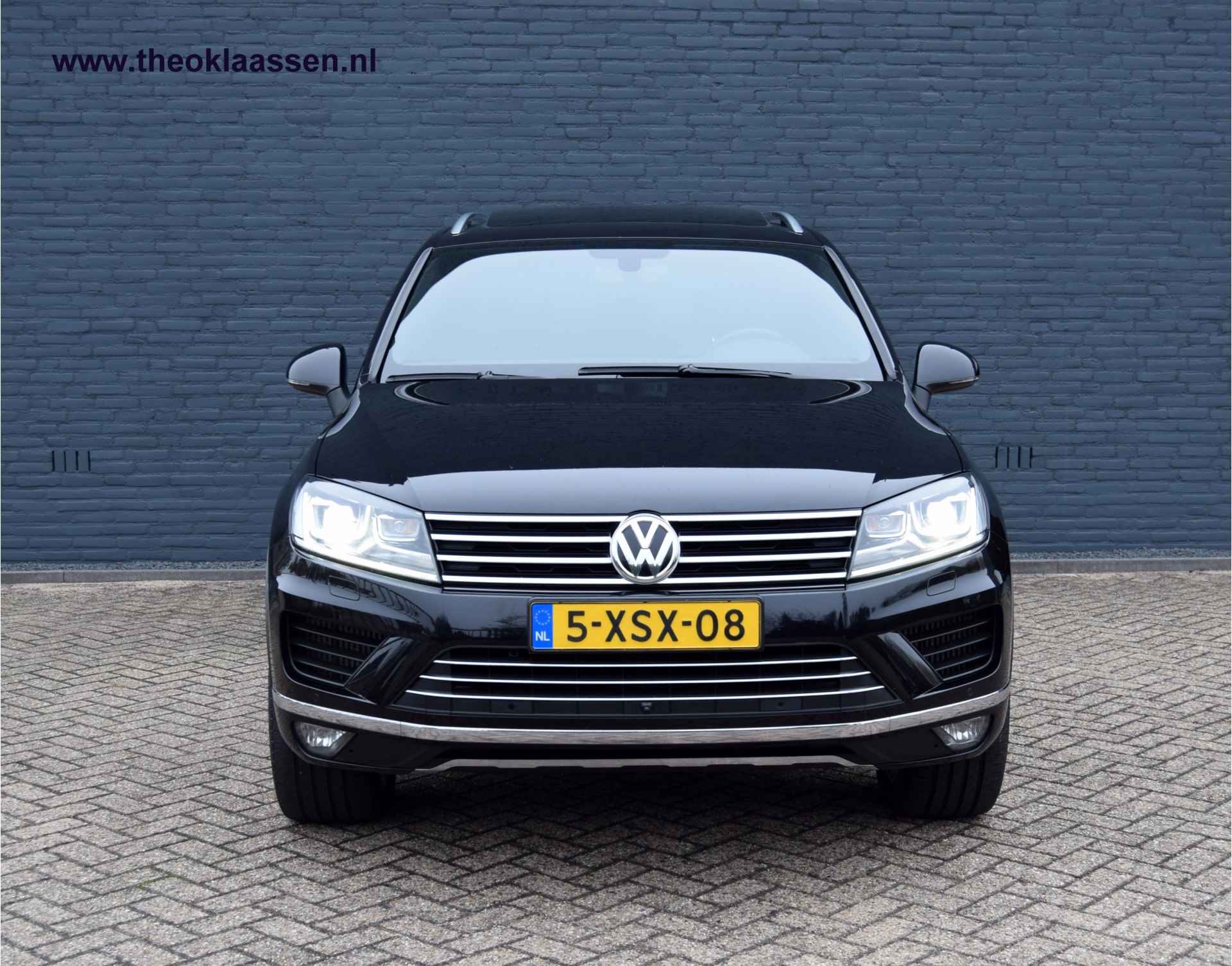 Volkswagen Touareg 3.0 TDI Highline Luchtvering 1e eigenaar dealer onderhouden NAP - 12/58