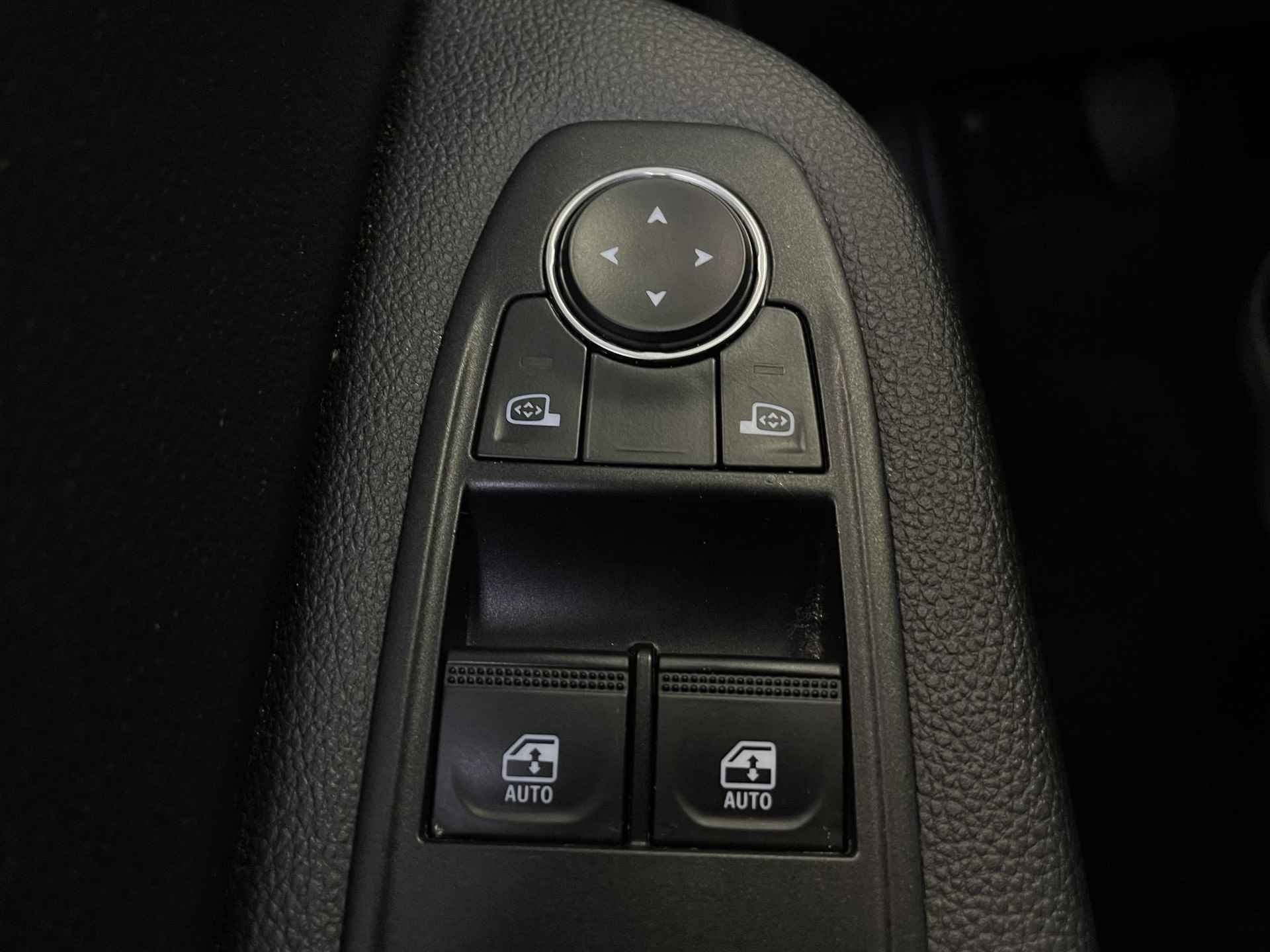 Renault Clio 1.0 TCe 90 Zen | 1e-EIG. | CARPLAY | LED | PDC | ORG.NL | - 24/40