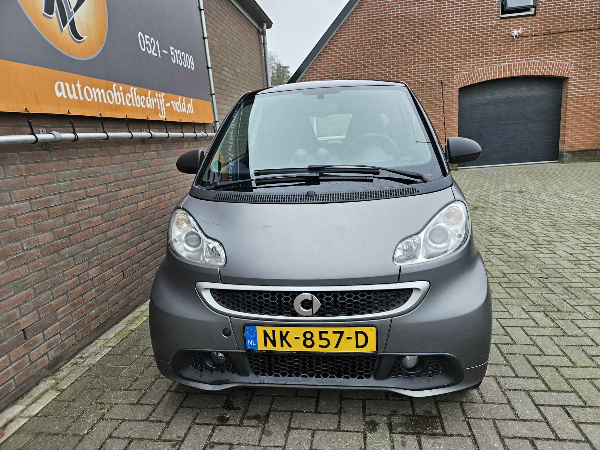 Smart Fortwo coupé 1.0 mhd Passion - 2/18