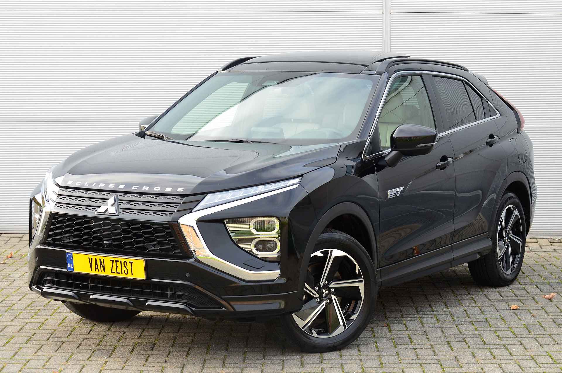 Mitsubishi Eclipse Cross PHEV 2.4 INSTYLE 4WD | PLUG IN HYBRID | FULL OPTIONS | PANORAMADAK | TREKHAAK 1500KG | FABRIEKGARANTIE TOT 21-09-2029* | ALL IN RIJKLAARPRIJS - 5/52