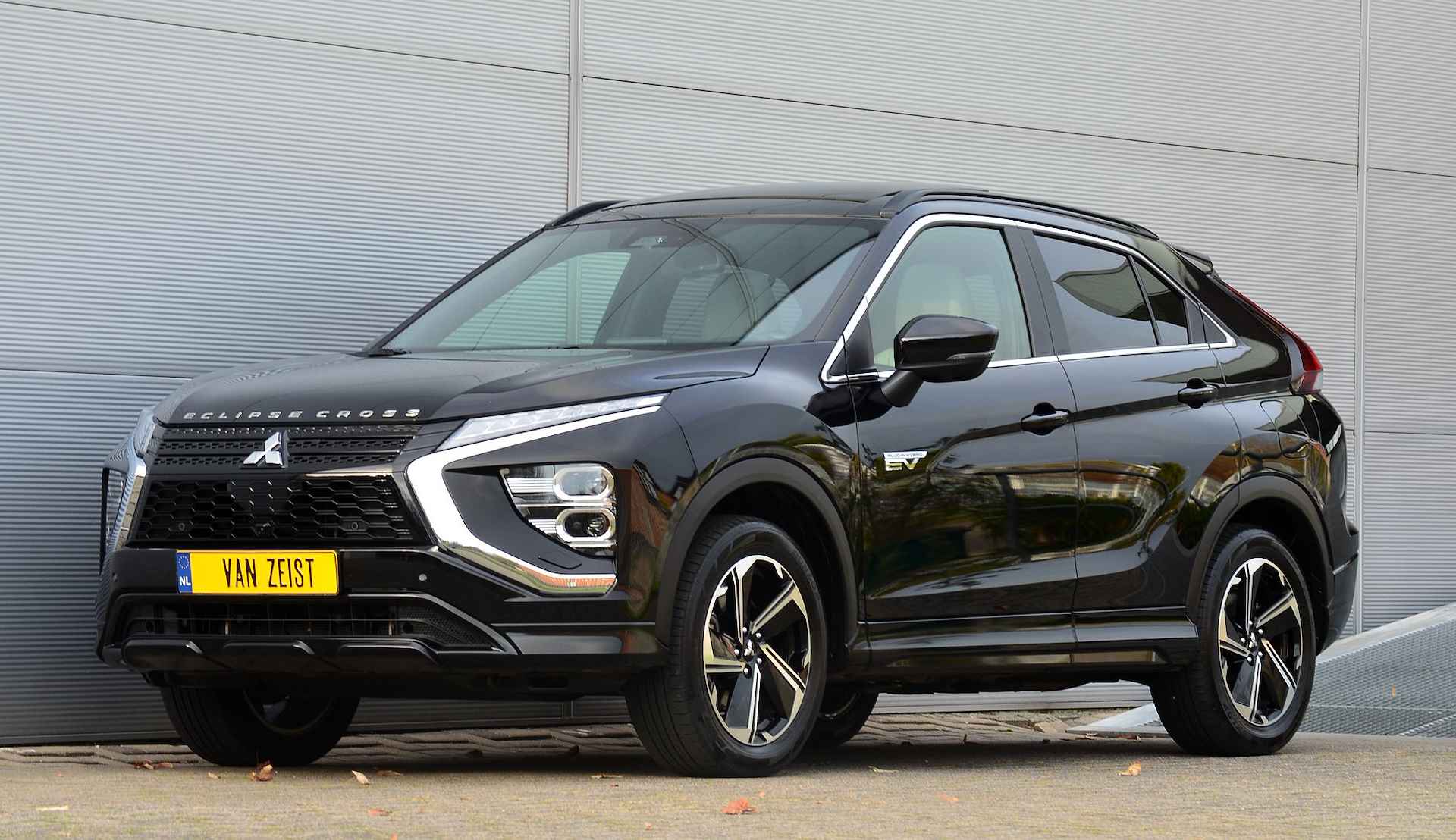 Mitsubishi Eclipse Cross PHEV 2.4 INSTYLE 4WD | PLUG IN HYBRID | FULL OPTIONS | PANORAMADAK | TREKHAAK 1500KG | FABRIEKGARANTIE TOT 21-09-2029* | ALL IN RIJKLAARPRIJS - 6/52