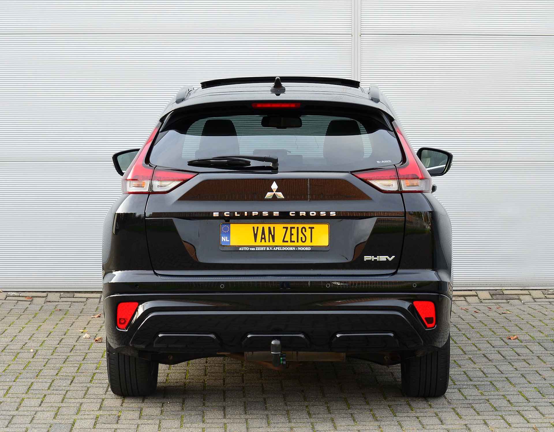 Mitsubishi Eclipse Cross PHEV 2.4 INSTYLE 4WD | PLUG IN HYBRID | FULL OPTIONS | PANORAMADAK | TREKHAAK 1500KG | FABRIEKGARANTIE TOT 21-09-2029* | ALL IN RIJKLAARPRIJS - 10/52