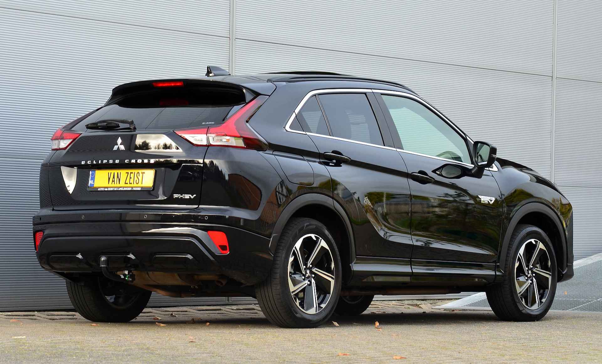 Mitsubishi Eclipse Cross PHEV 2.4 INSTYLE 4WD | PLUG IN HYBRID | FULL OPTIONS | PANORAMADAK | TREKHAAK 1500KG | FABRIEKGARANTIE TOT 21-09-2029* | ALL IN RIJKLAARPRIJS - 11/52