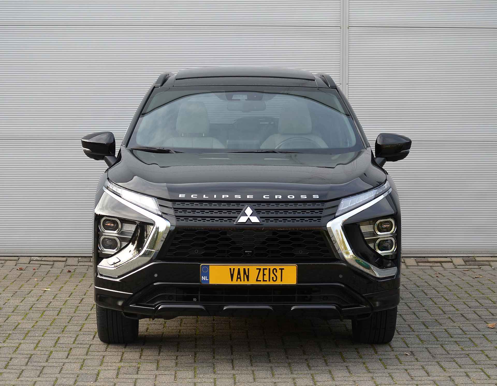 Mitsubishi Eclipse Cross PHEV 2.4 INSTYLE 4WD | PLUG IN HYBRID | FULL OPTIONS | PANORAMADAK | TREKHAAK 1500KG | FABRIEKGARANTIE TOT 21-09-2029* | ALL IN RIJKLAARPRIJS - 15/52