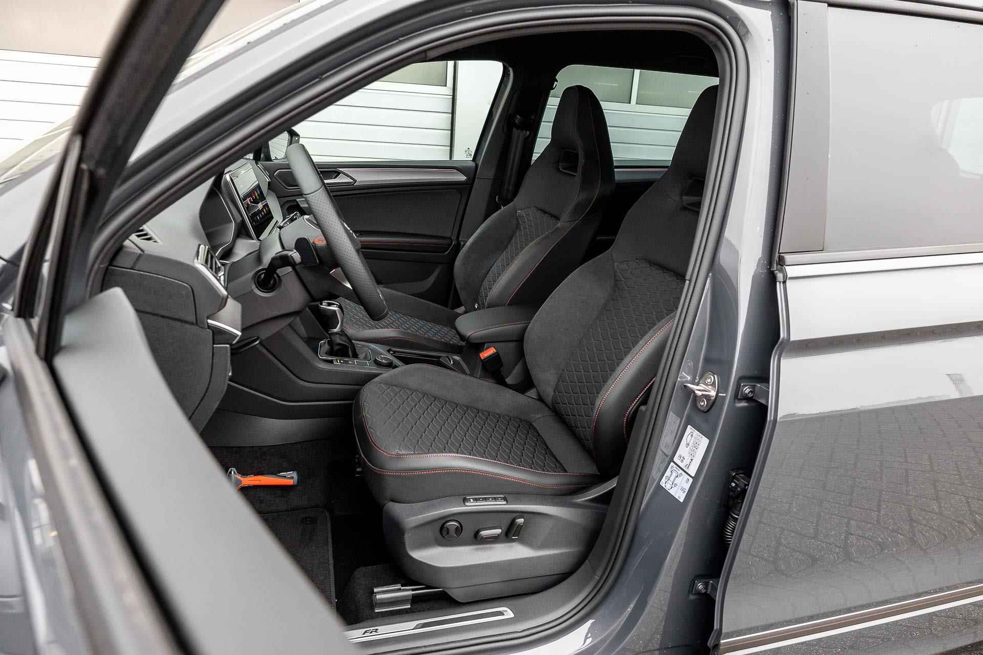 SEAT Tarraco 1.4 TSI e-Hybrid 245pk PHEV FR Business | Trekhaak Wegklapbaar | Rondomzicht Camera - 4/56