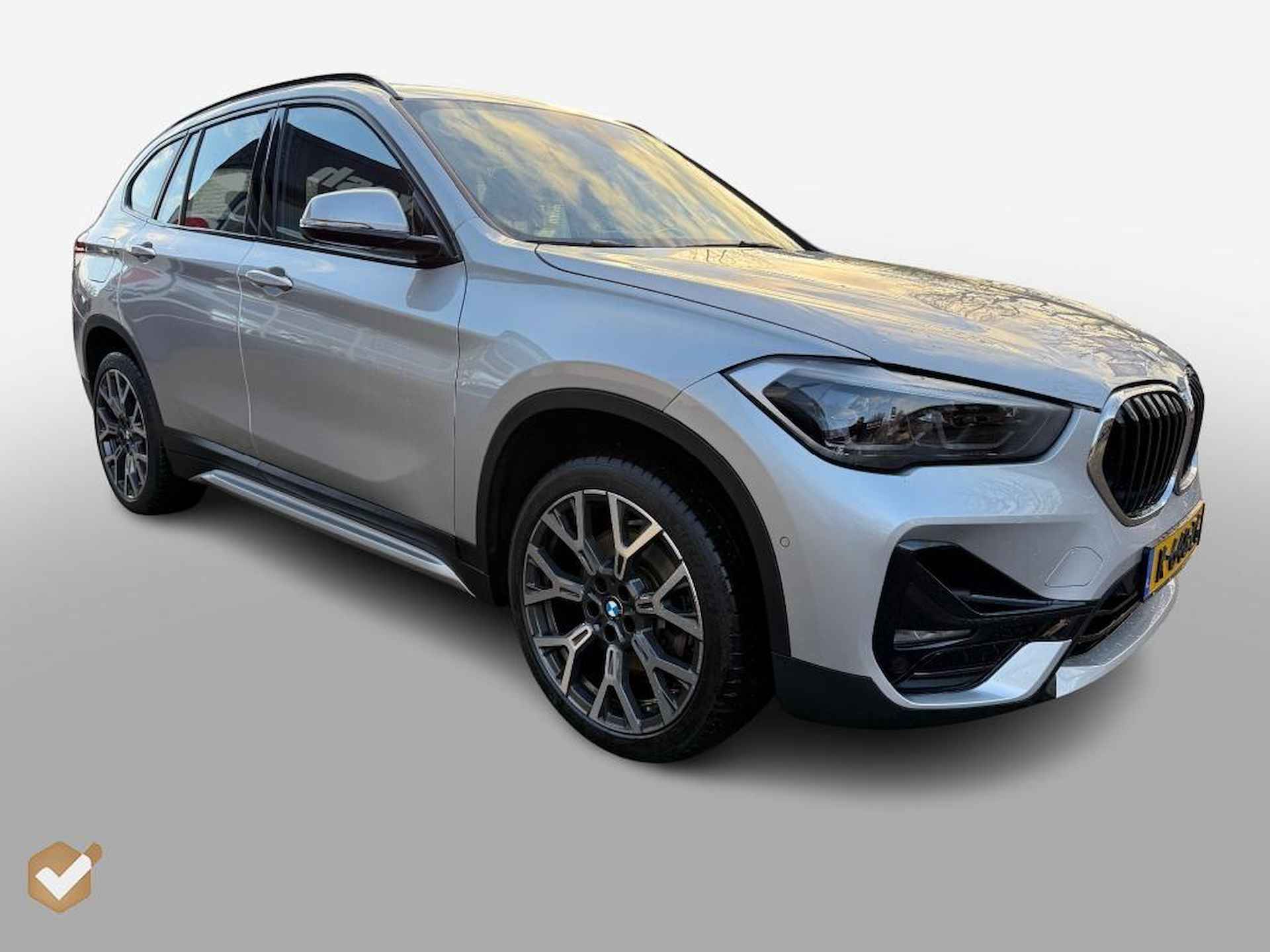 BMW X1 2.0I High Executive Automaat NL-Auto * Geen Afl. kosten* - 9/66