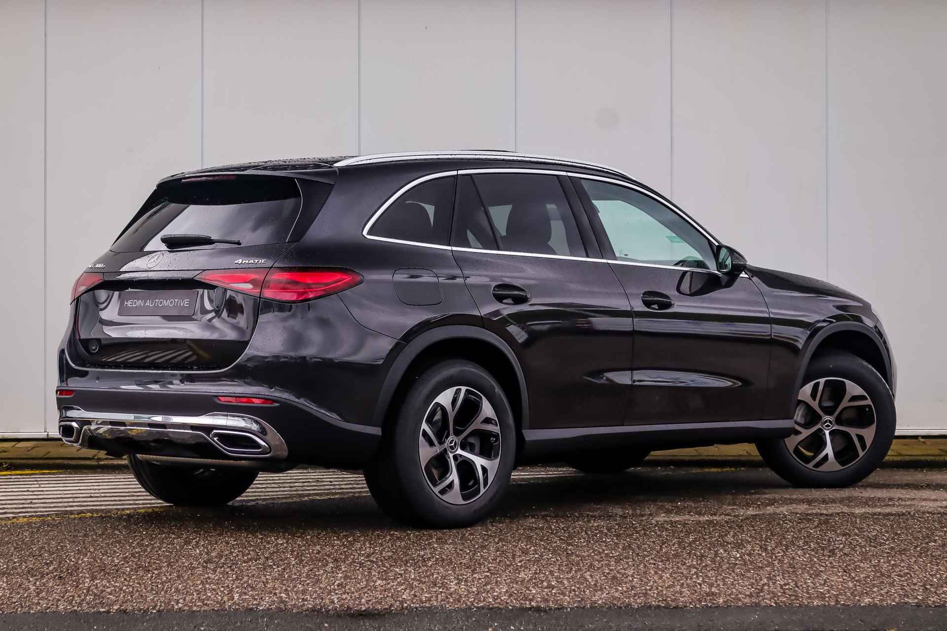 Mercedes-Benz GLC GLC 300e Automaat 4MATIC Business Line | Panoramadak | Parkeerpakket met 360°-camera | Trekhaak - 3/42