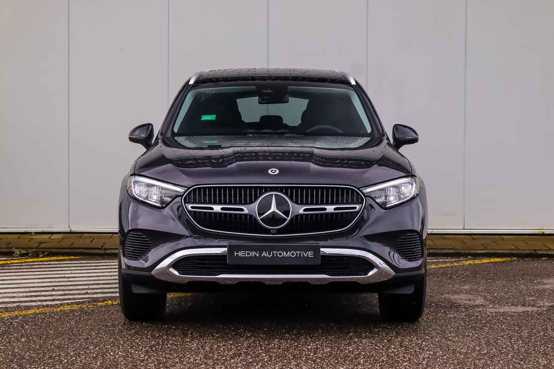 Mercedes-Benz GLC GLC 300e Automaat 4MATIC Business Line | Panoramadak | Parkeerpakket met 360°-camera | Trekhaak - 7/42