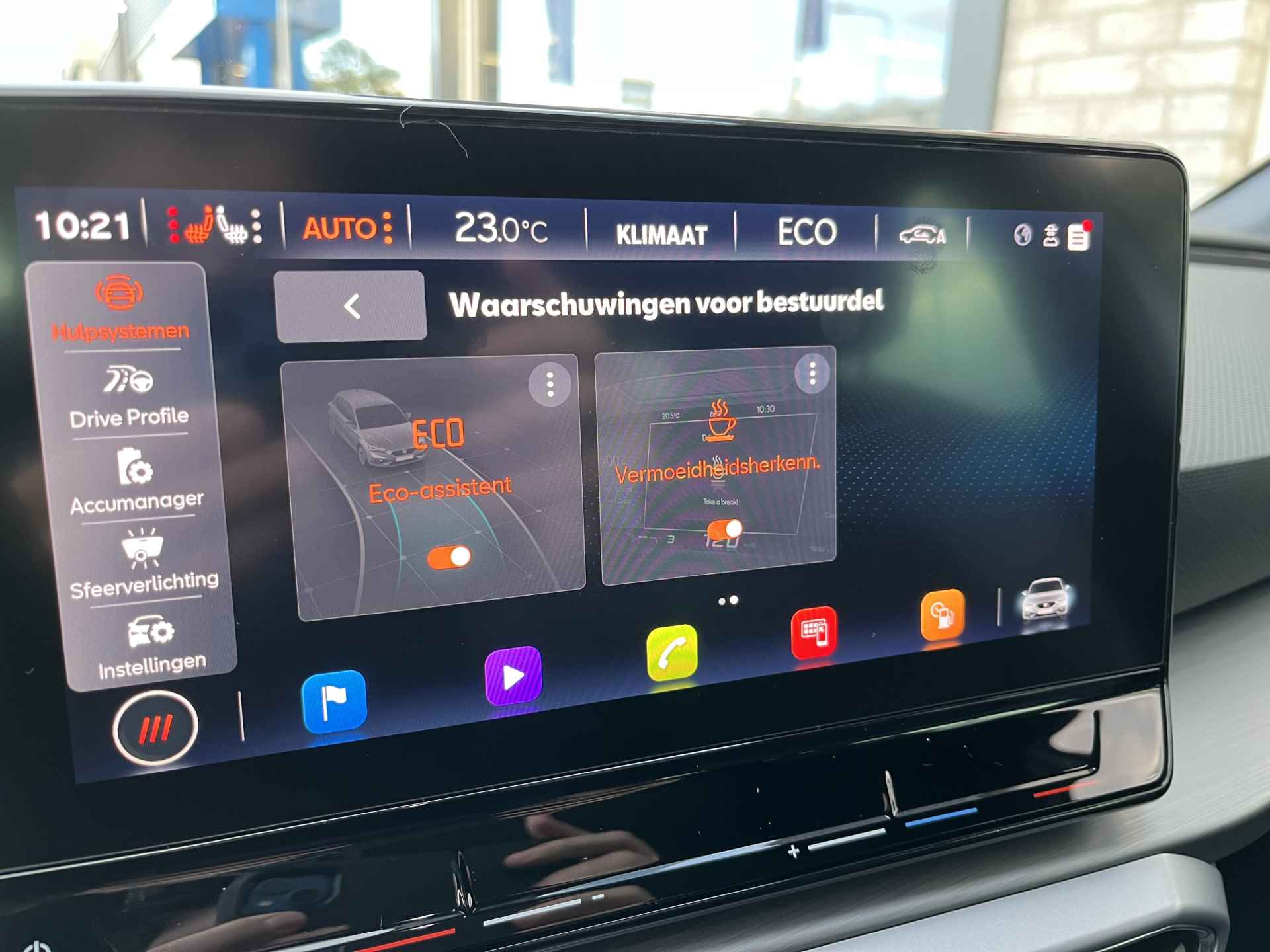 SEAT Leon 1.4 TSI eHybrid PHEV FR / AUTOMAAT/ PANO/ CAMERA/ PARK. SENSOREN/ DODE HOEK/ MATRIX/ MEMORY SEATS/ KEYLESS/ STOEL EN STUUR VERWARM./ ADAPT. CRUISE/ APP CONNECT/ NAVI/ CLIMA/ DAB/ - 30/50