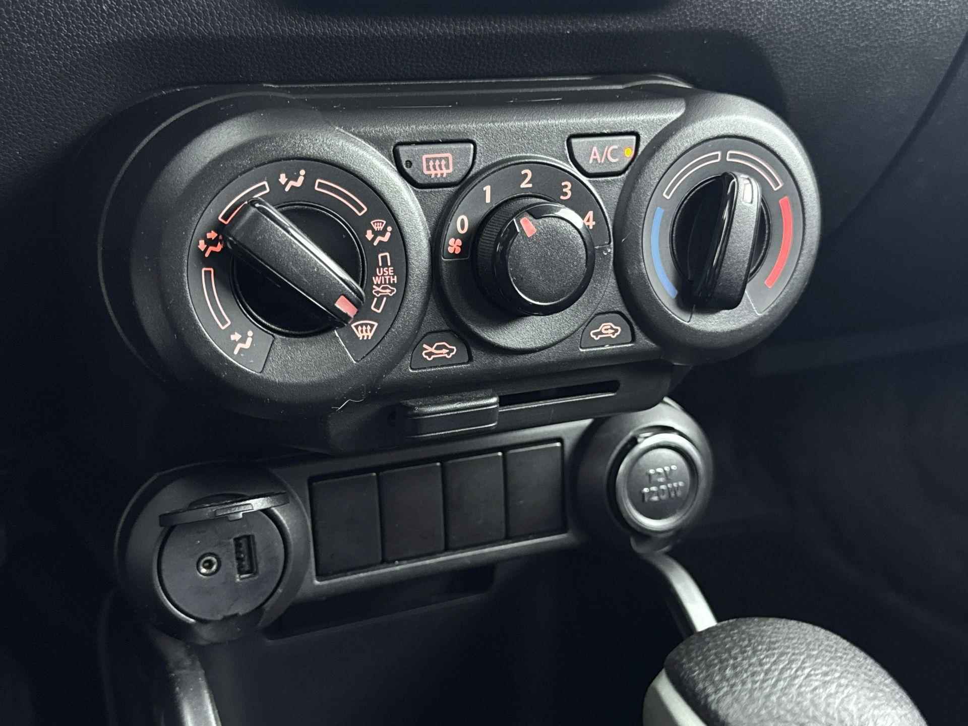 Suzuki Ignis 1.2 SMART HYBRID SELECT | MULTIMEDIASYSTEEM | CAMERA | AIRCO | 16'' LM VELGEN | STOELVERWARMING | DAKRAILING | AUTOMAAT | - 13/30