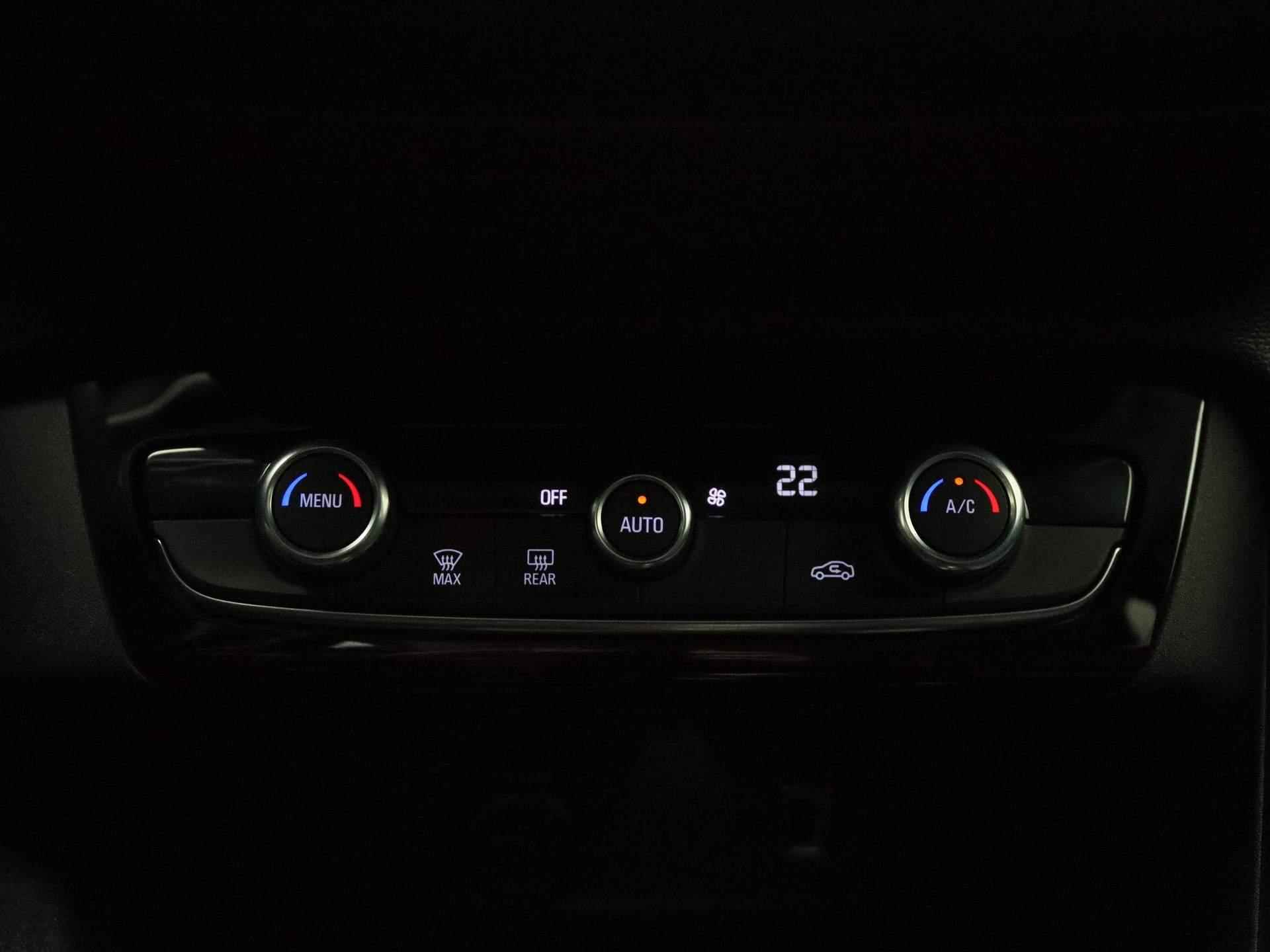 Opel Corsa-e Elegance 50 kWh | Navigatie| Apple carplay / Android | ECC | Parkeer camera | Parkeer sensoren | Lichtmetalen velgen | - 17/35