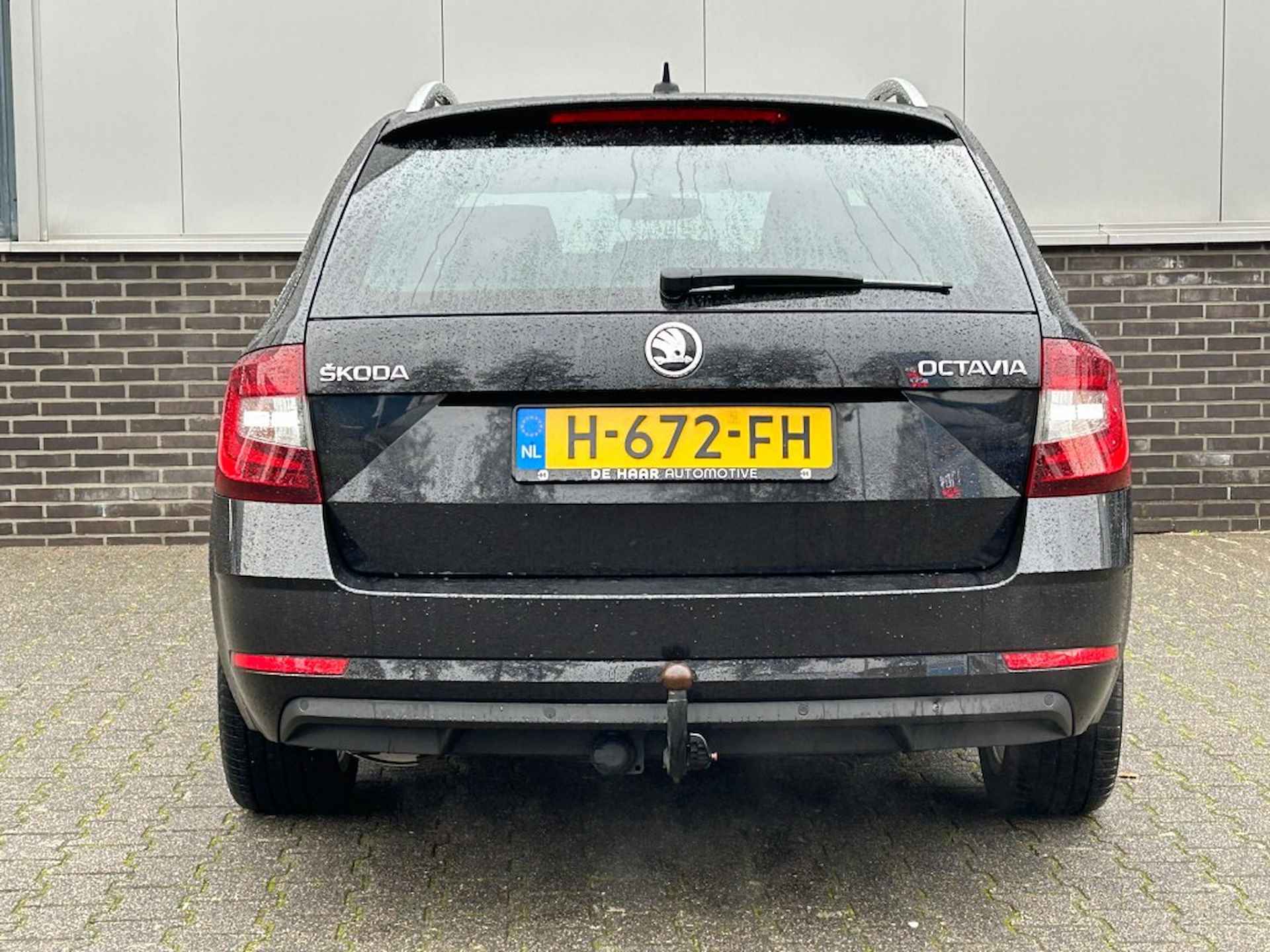 SKODA Octavia 1.5 TSI Greentech Ambition Automaat - Stoelverwarm. - Navigatie - 12/25