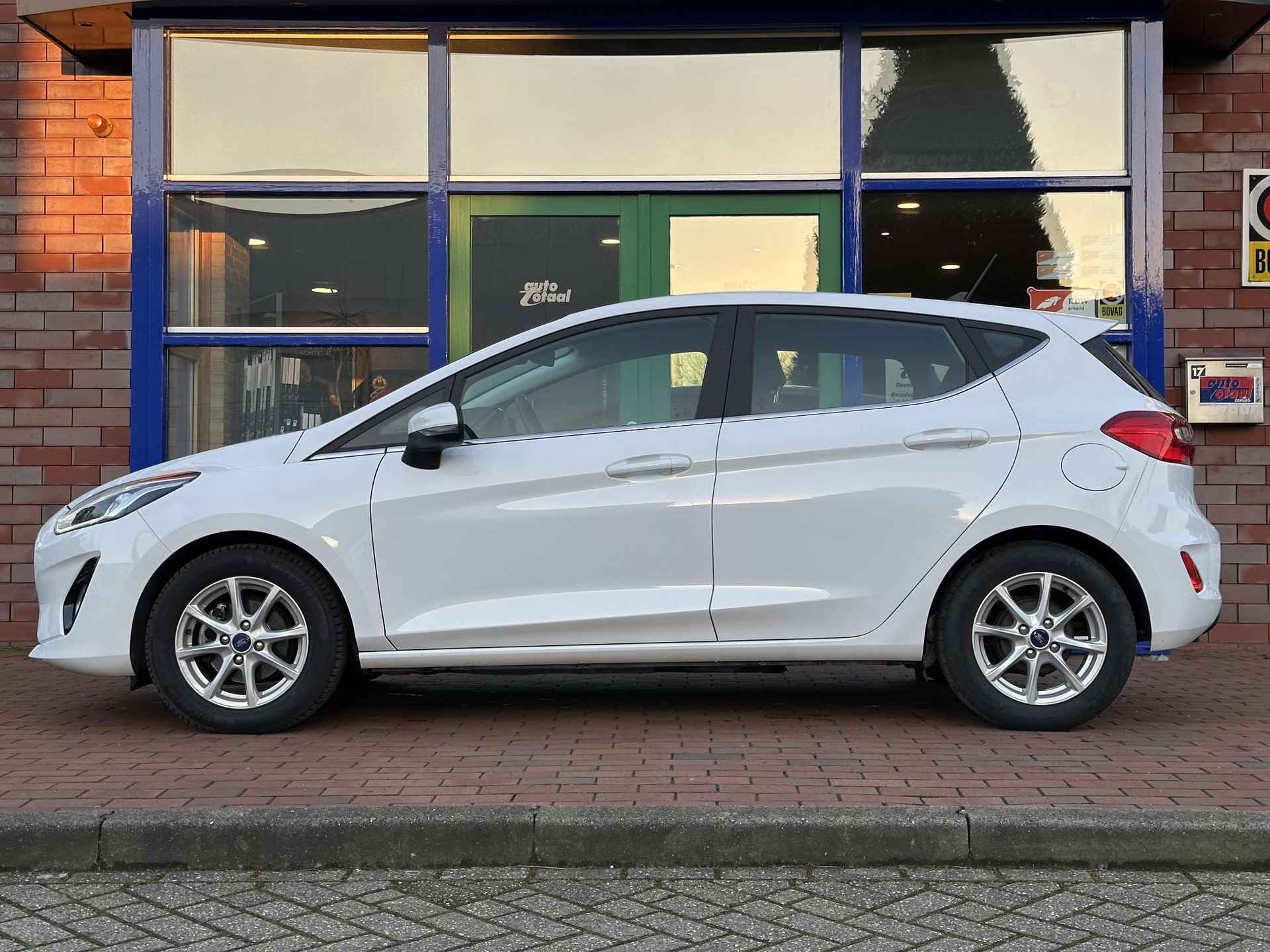 Ford Fiesta 1.0 EcoBoost Hybrid Titanium - 7/26