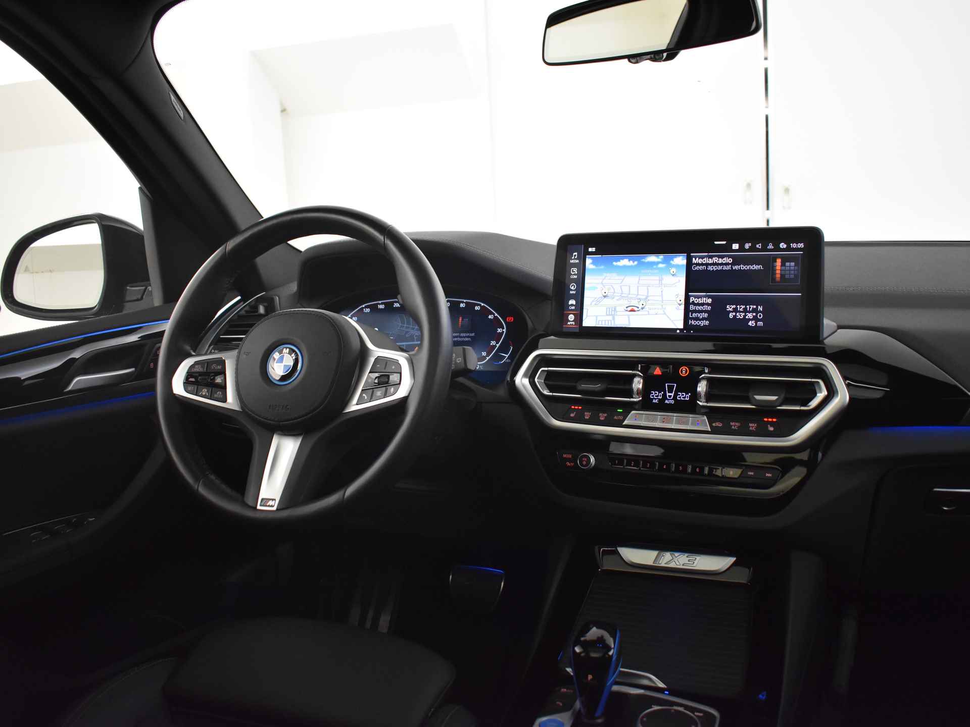 BMW iX3 Executive 74 kWh / Sportstoelen / Driving Assistant Professional / Parking Assistant / Stoelverwarming - 12/54