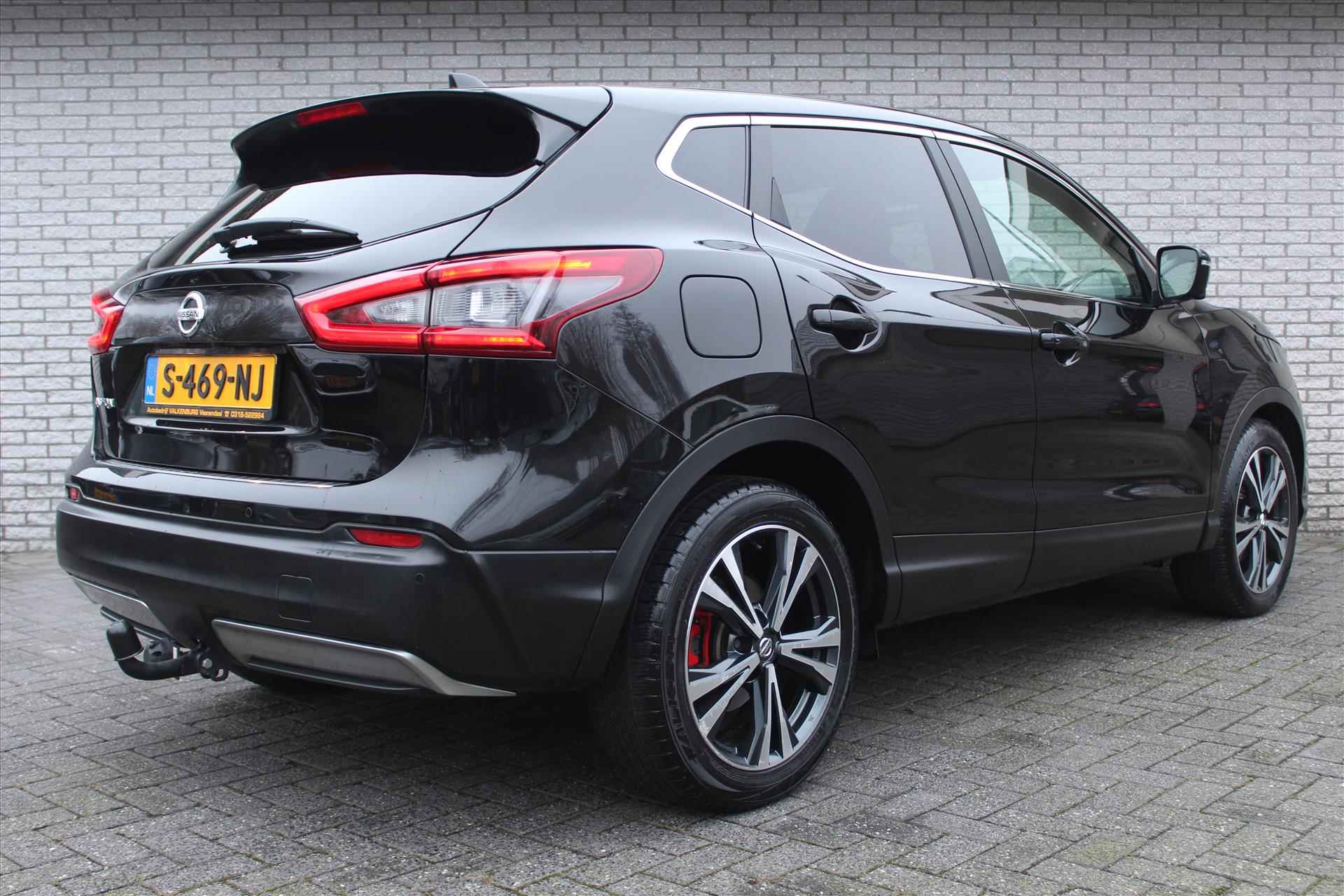 Nissan Qashqai 1.3 DIG-T 160pk DCT N-Connecta | Trekhaak | Camera | Stoelverwarming | PDC | NAVI | Cruise | Keyless | LED | Climatronic - 2/32