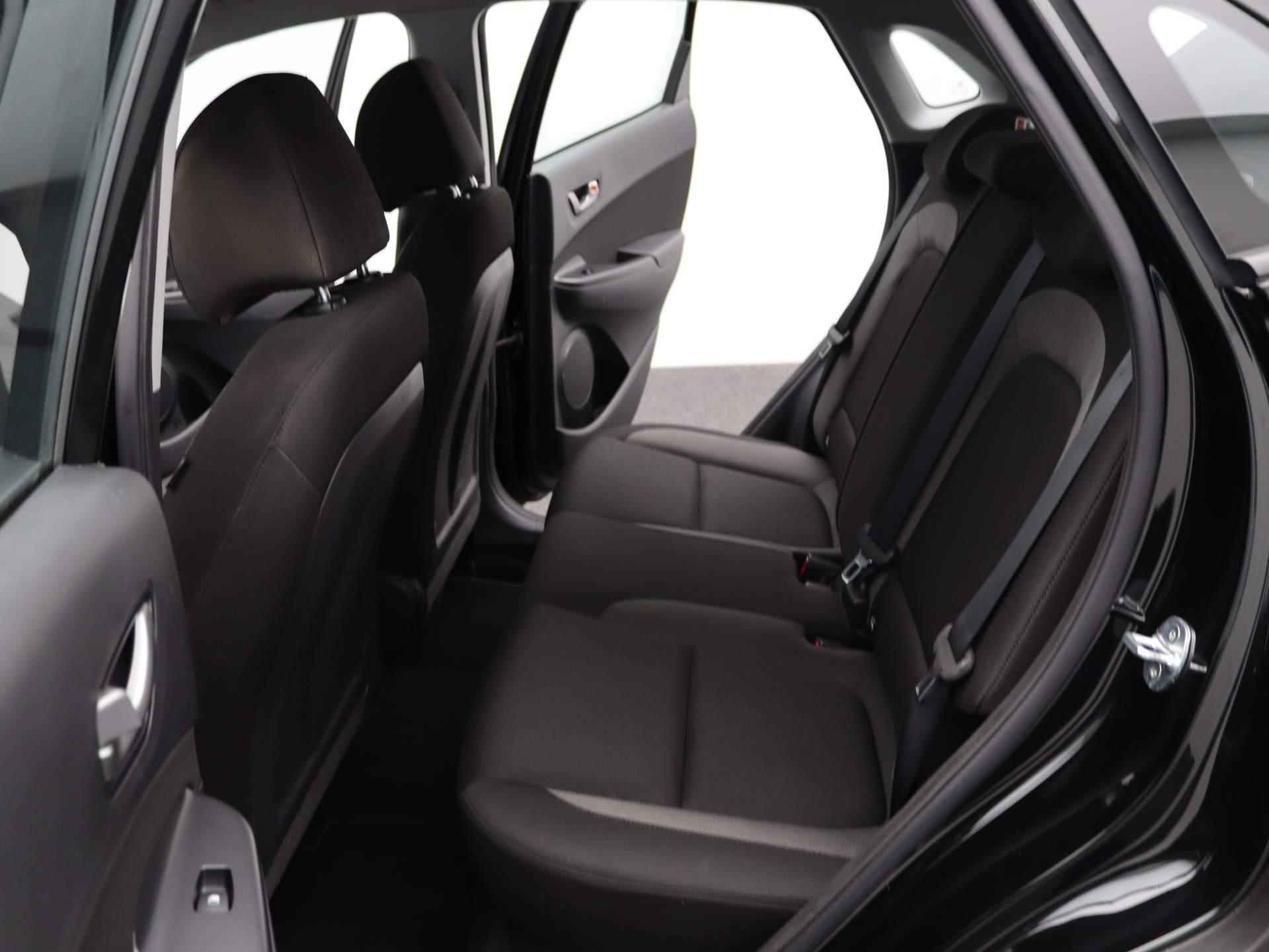 Hyundai Kona 1.0T Essence | Airco | Navigatie | Achteruitrijcamera | Cruise Control | Trekhaak | - 12/44