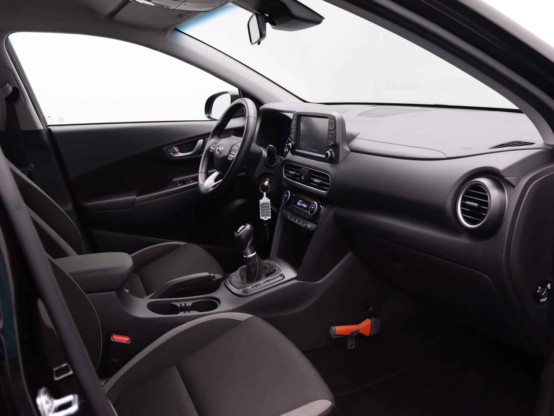 Hyundai Kona 1.0T Essence | Airco | Navigatie | Achteruitrijcamera | Cruise Control | Trekhaak | - 27/45
