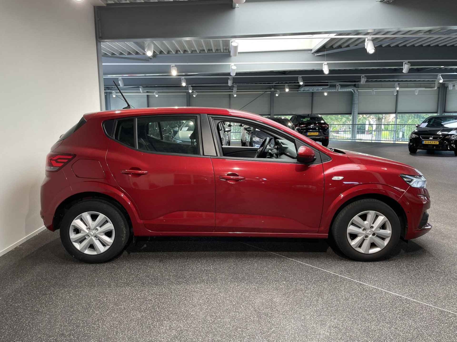 Dacia Sandero 1.0 TCe 100 Bi-Fuel comfort / Clima / Camera / PDC / Navigatie / Apple carplay of Android Auto - 6/24