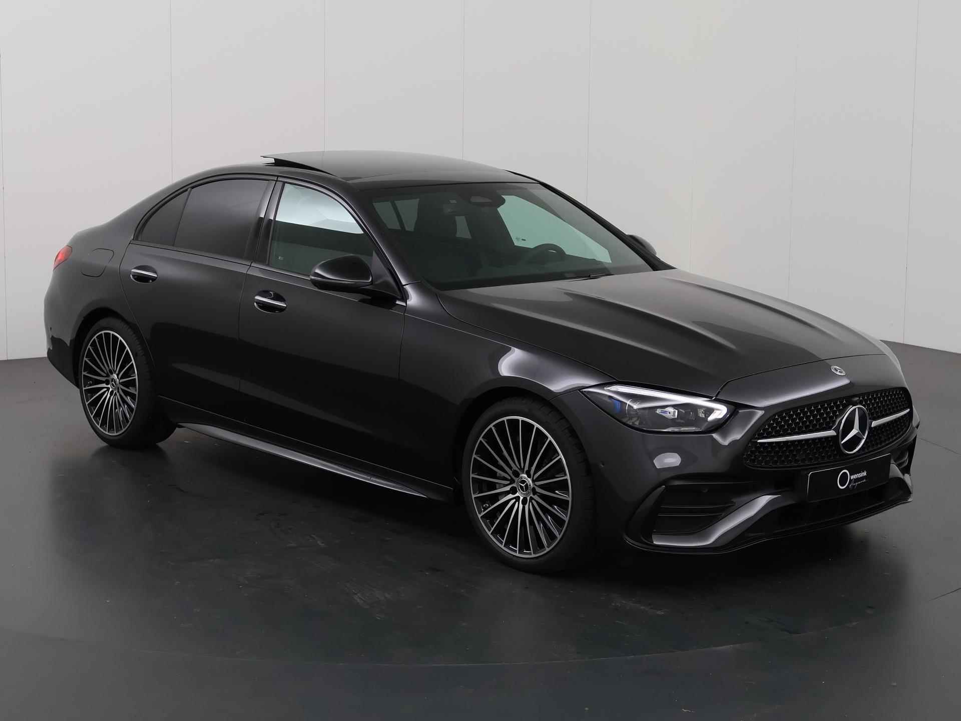 Mercedes-Benz C-klasse 180 AMG Line Premium Pack | Panorama Schuifdak | Memory Stoelen | 360 Camera | Augmented Reality | Night pakket - 24/45