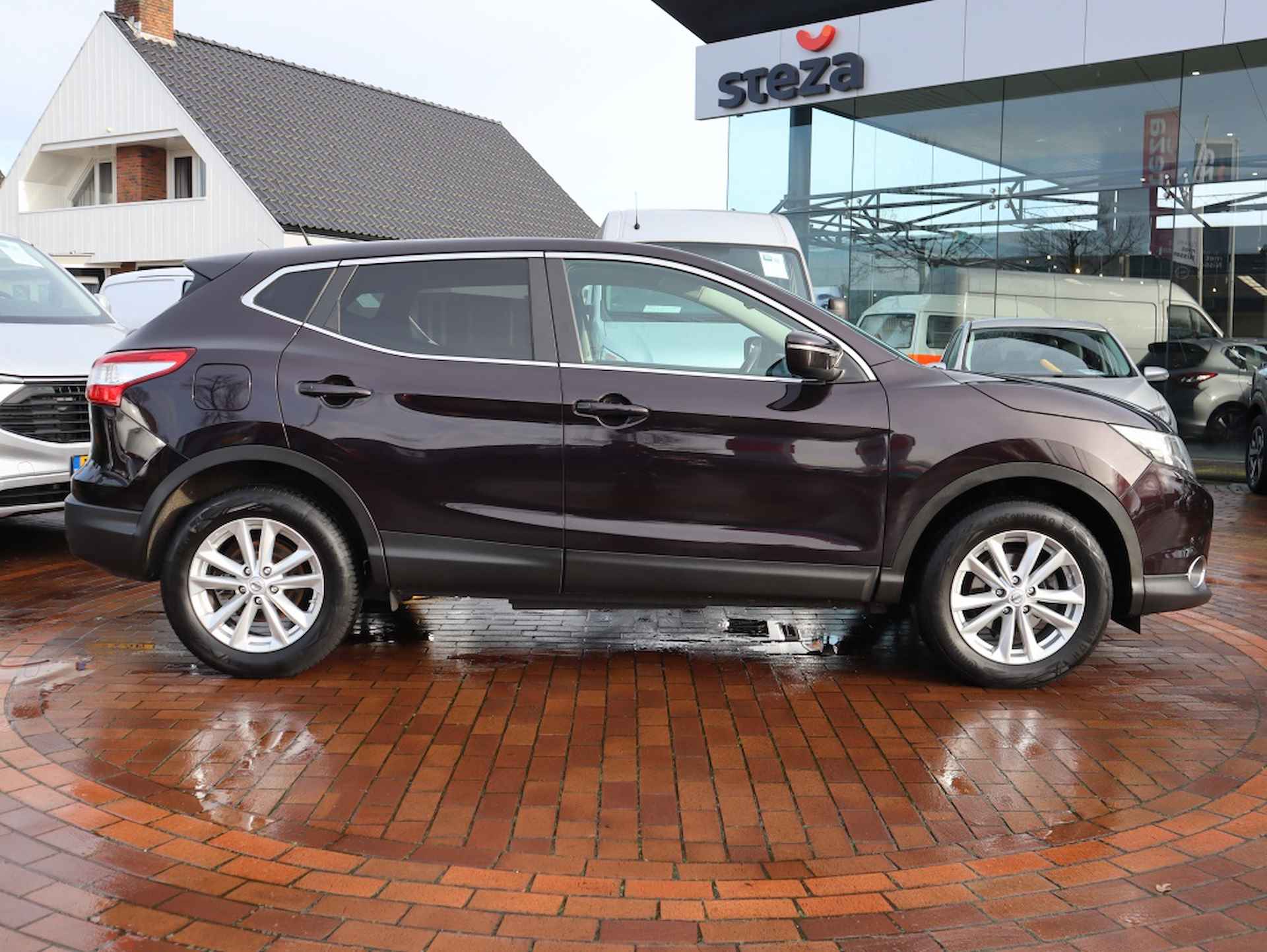 Nissan Qashqai 1.2 Connect Edition / Navigatie / Panorama / Trekhaak - 13/27